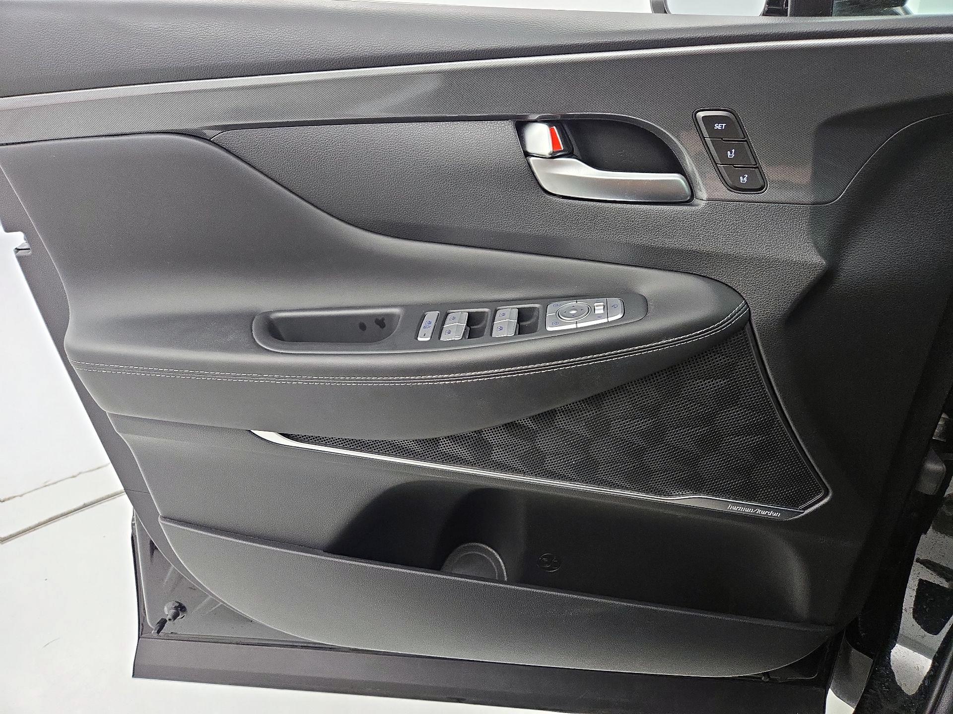 Thumbnail: 2023 Hyundai Santa Fe - 12