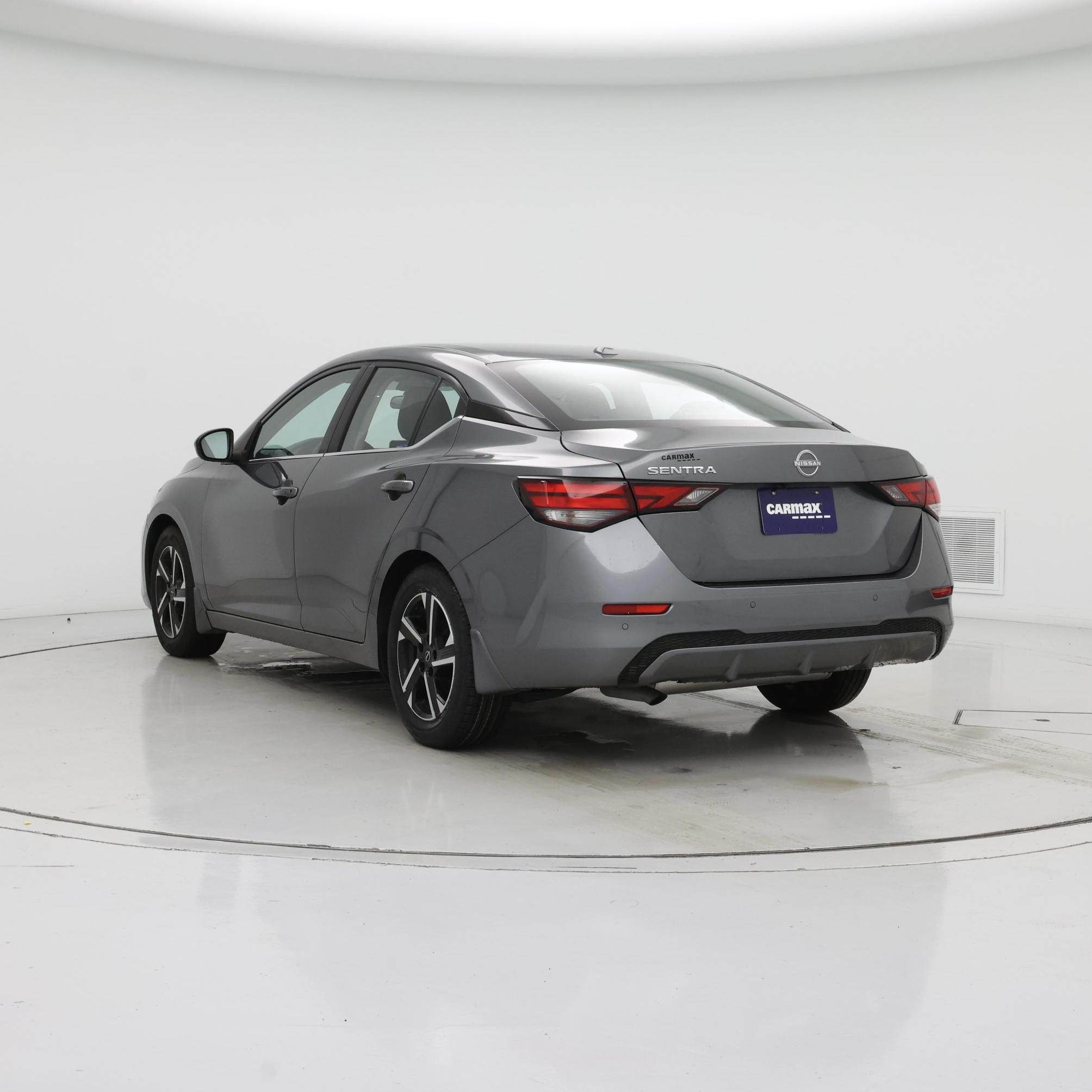 Thumbnail: 2025 Nissan Sentra - 2