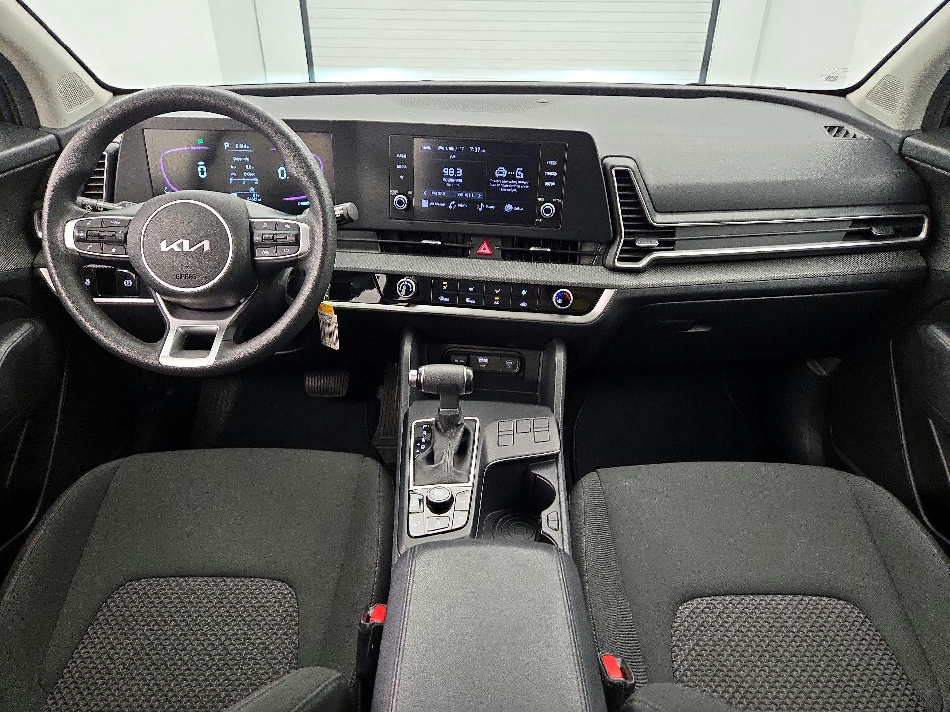 Thumbnail: 2023 Kia Sportage - 9