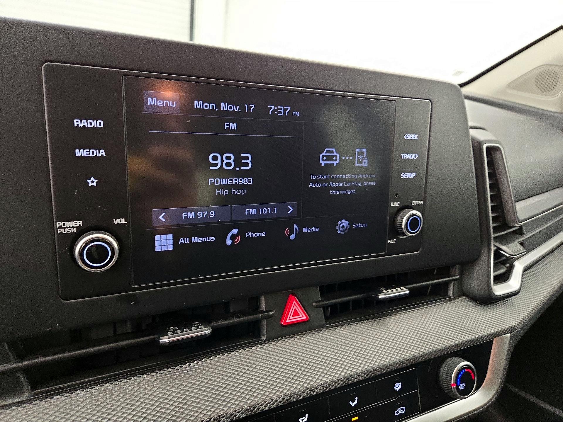 Thumbnail: 2023 Kia Sportage - 15