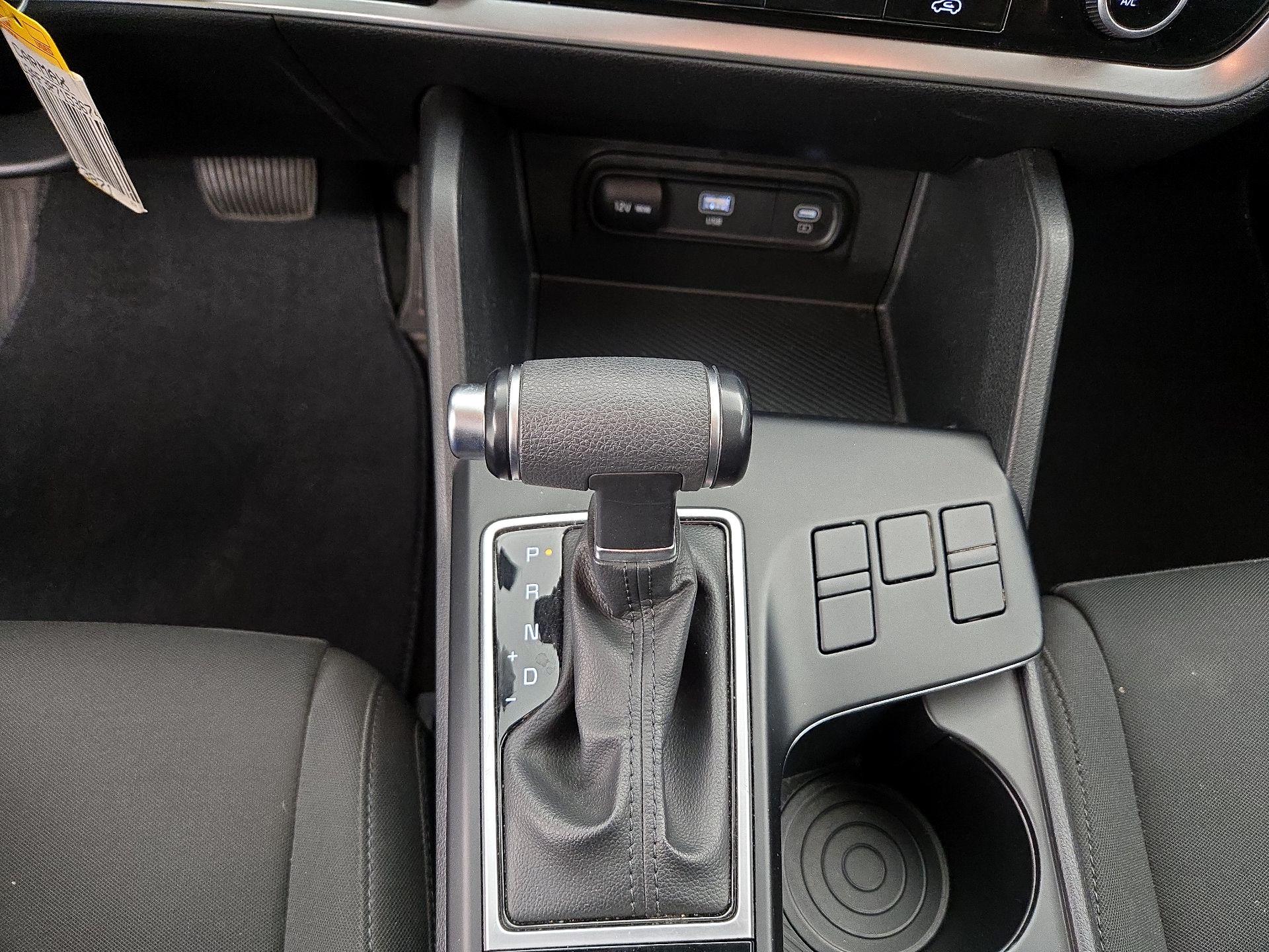 Thumbnail: 2023 Kia Sportage - 17