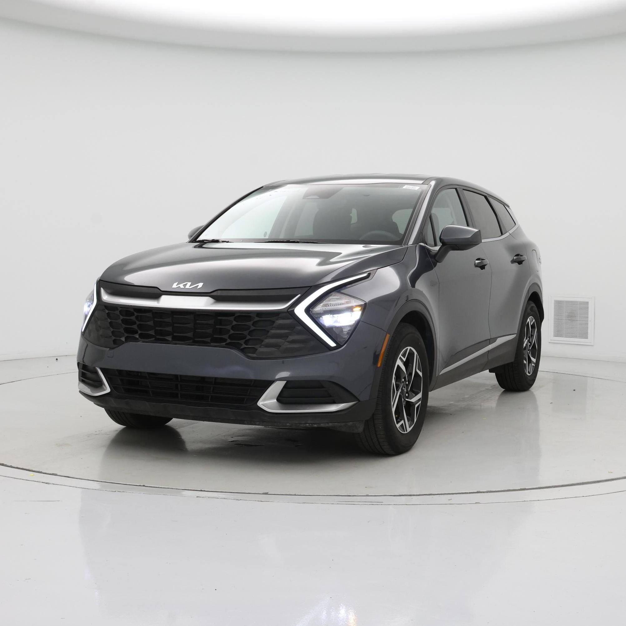 Thumbnail: 2023 Kia Sportage - 4