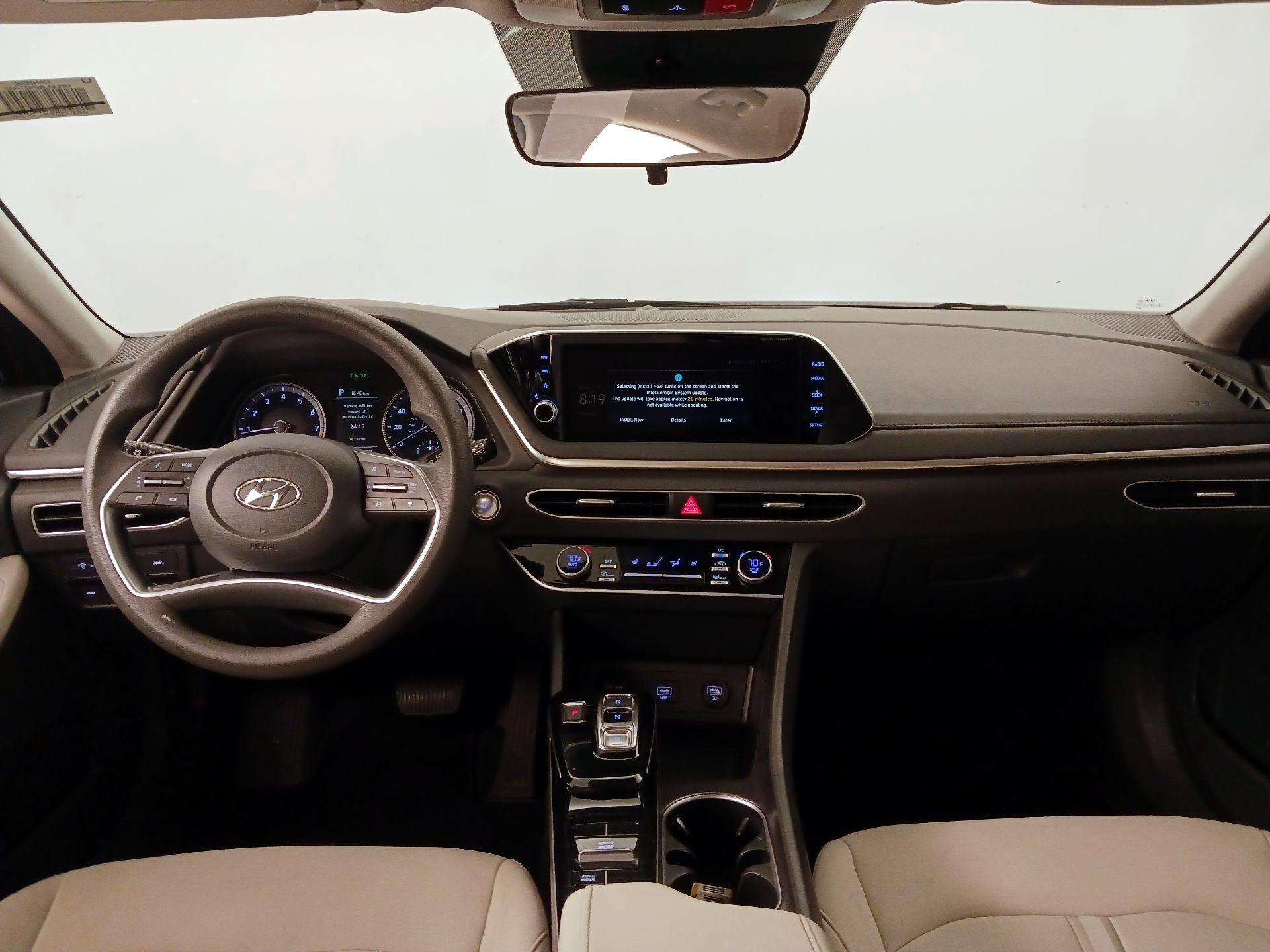 Thumbnail: 2023 Hyundai Sonata - 9