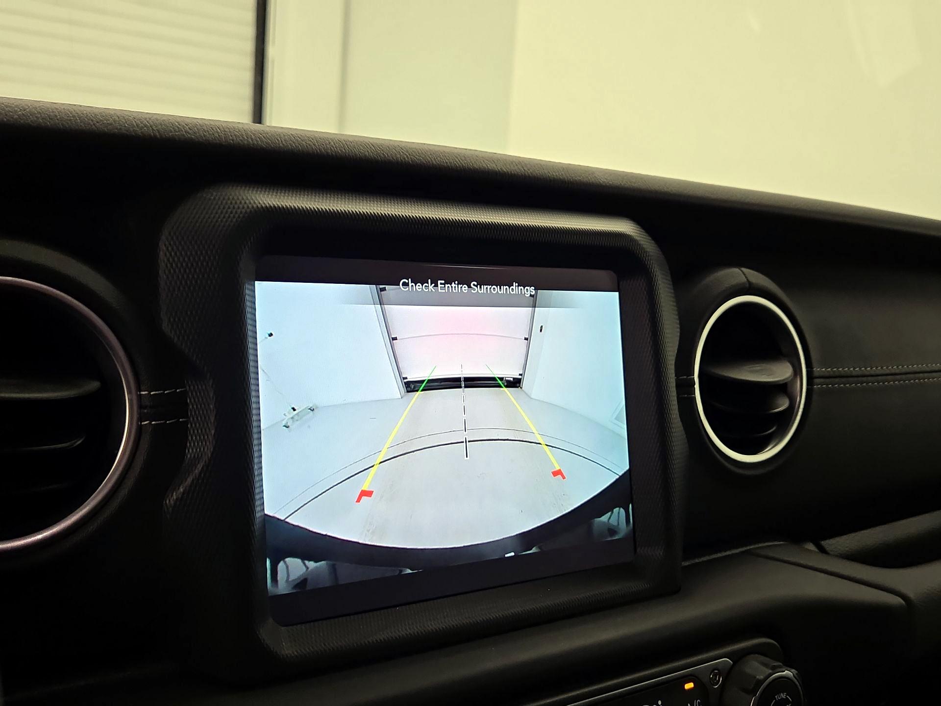 Thumbnail: 2023 Jeep Wrangler - 14