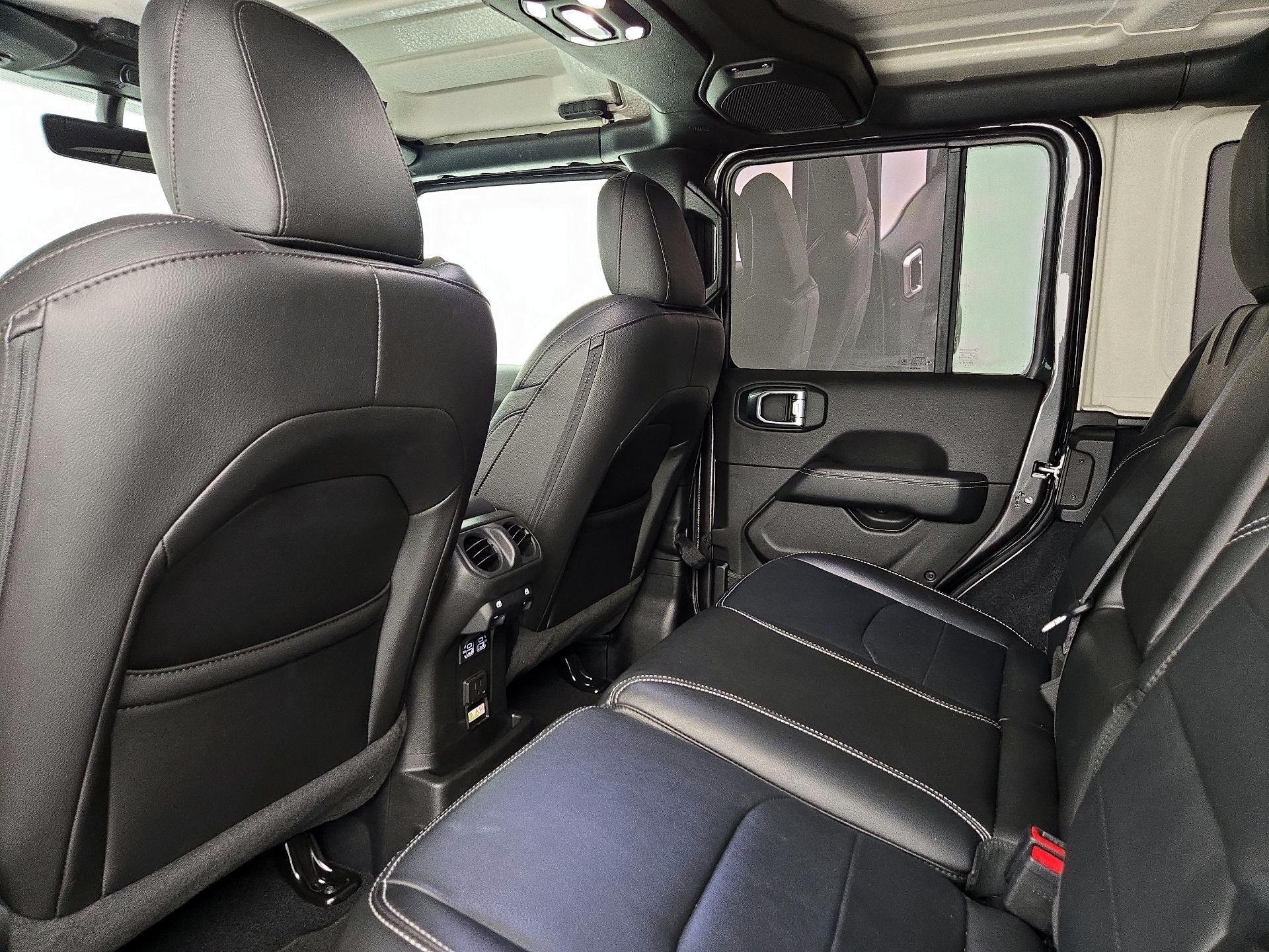 Thumbnail: 2023 Jeep Wrangler - 19