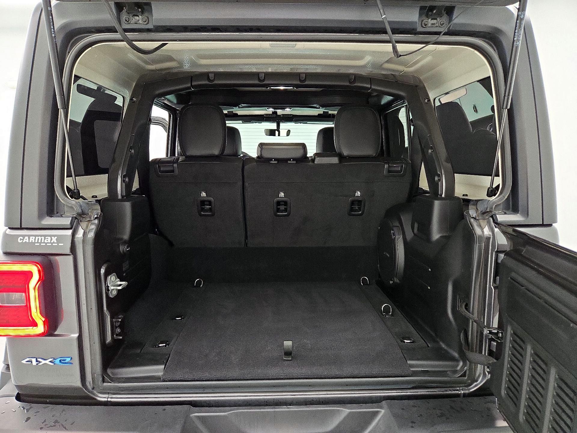 Thumbnail: 2023 Jeep Wrangler - 20