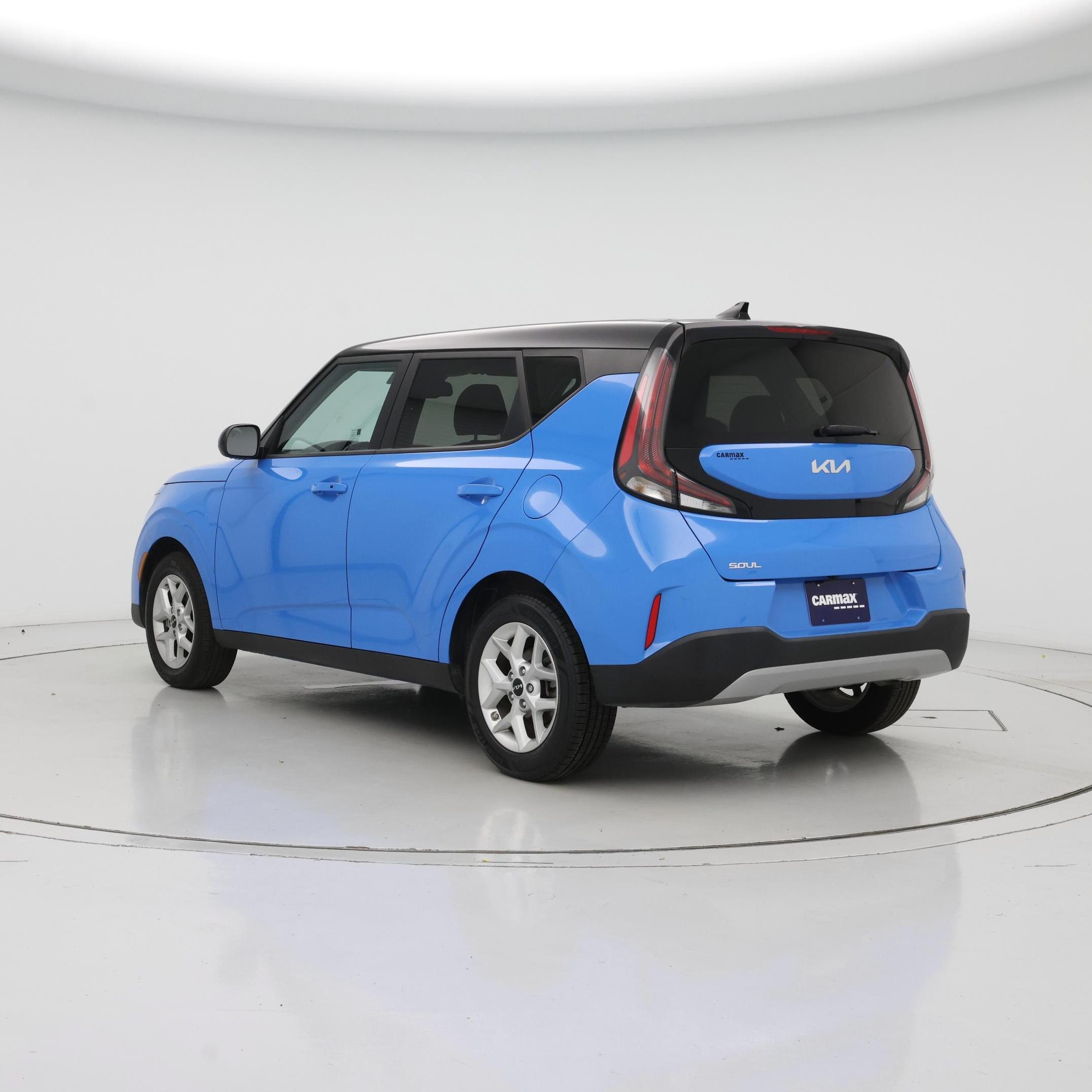 Thumbnail: 2023 Kia Soul - 2