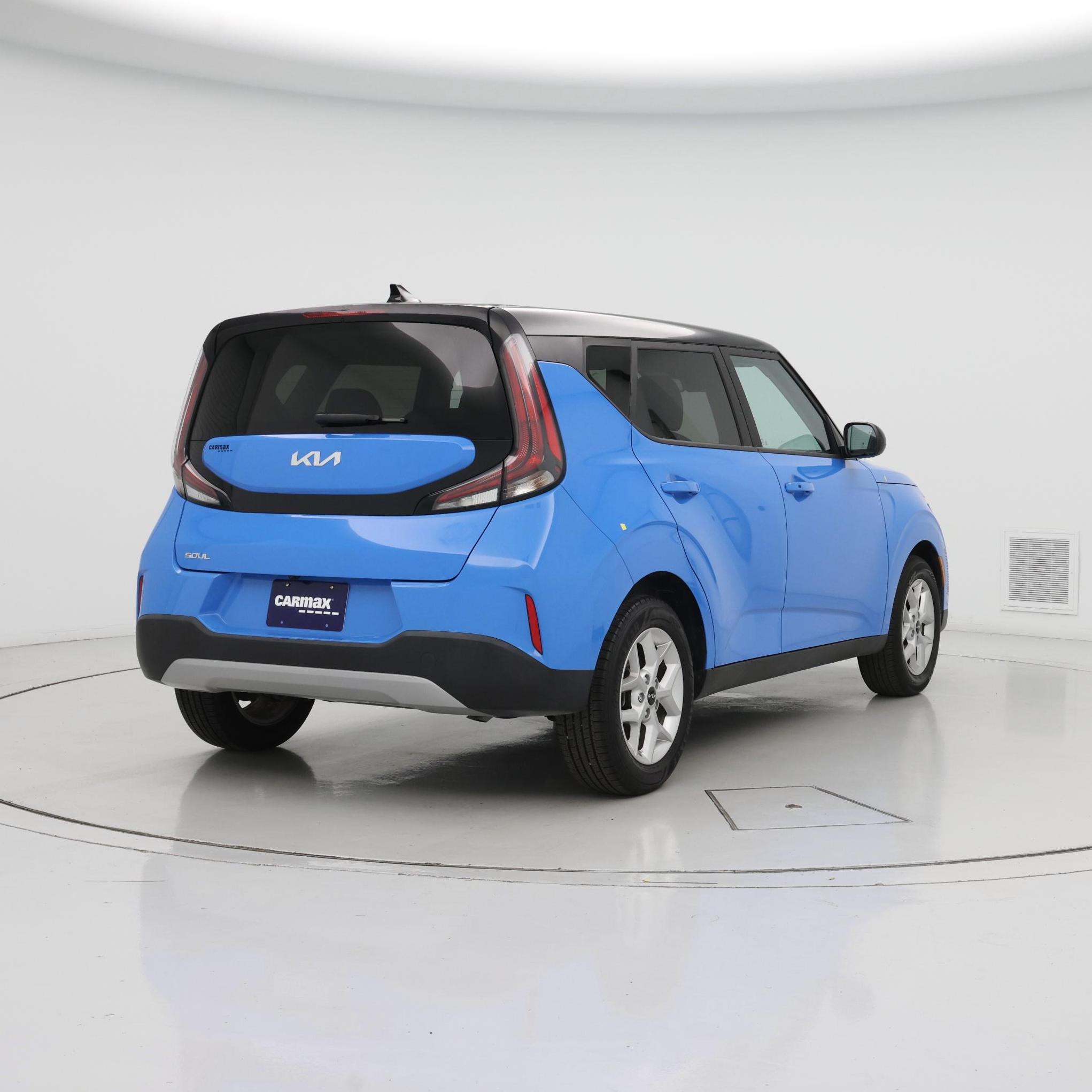 Thumbnail: 2023 Kia Soul - 8