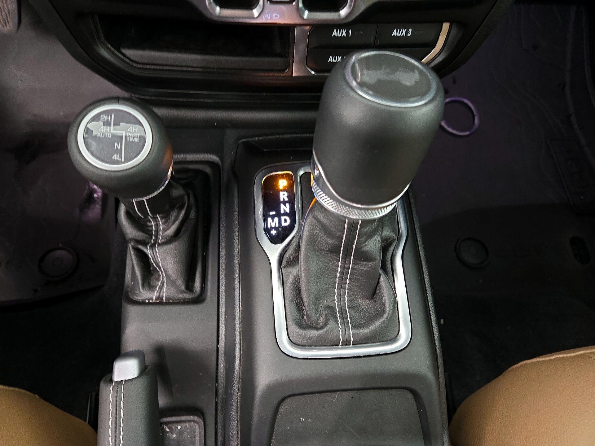 Thumbnail: 2023 Jeep Wrangler - 18