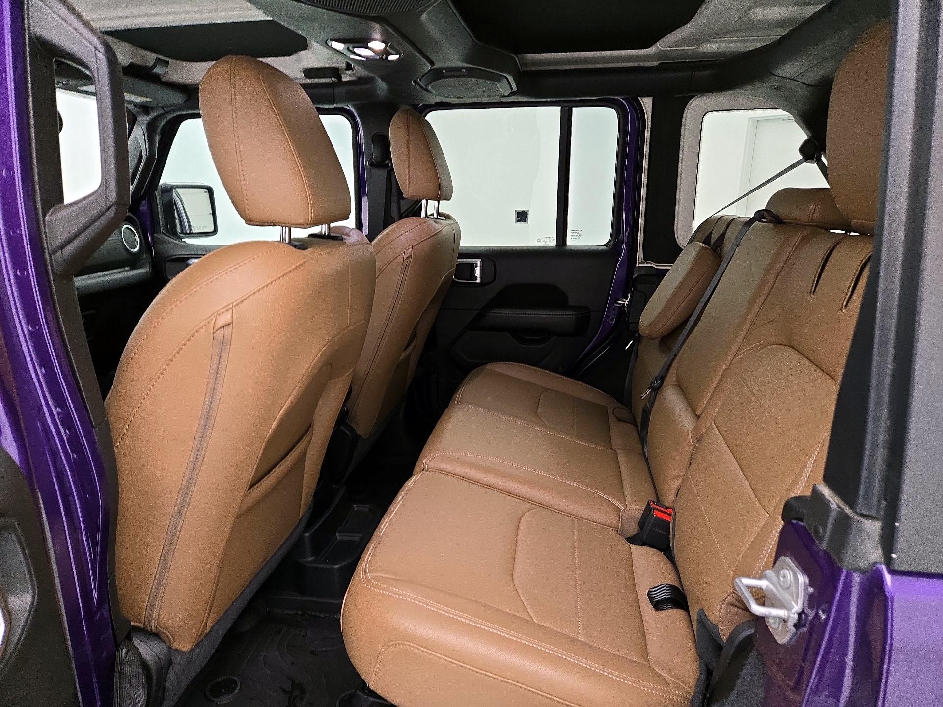 Thumbnail: 2023 Jeep Wrangler - 20