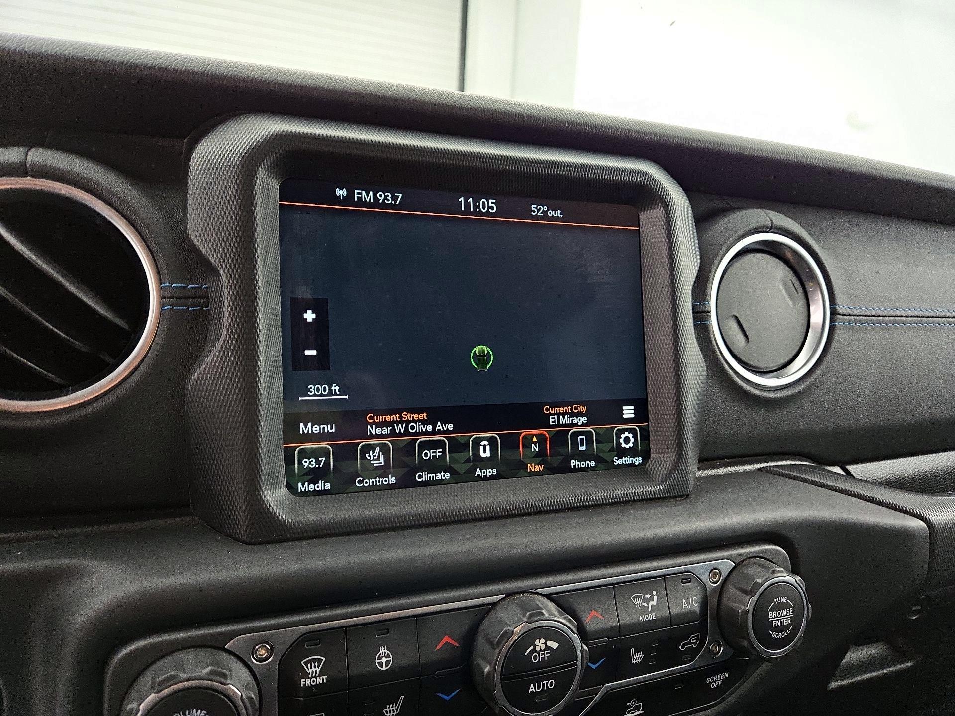 Thumbnail: 2022 Jeep Wrangler - 14