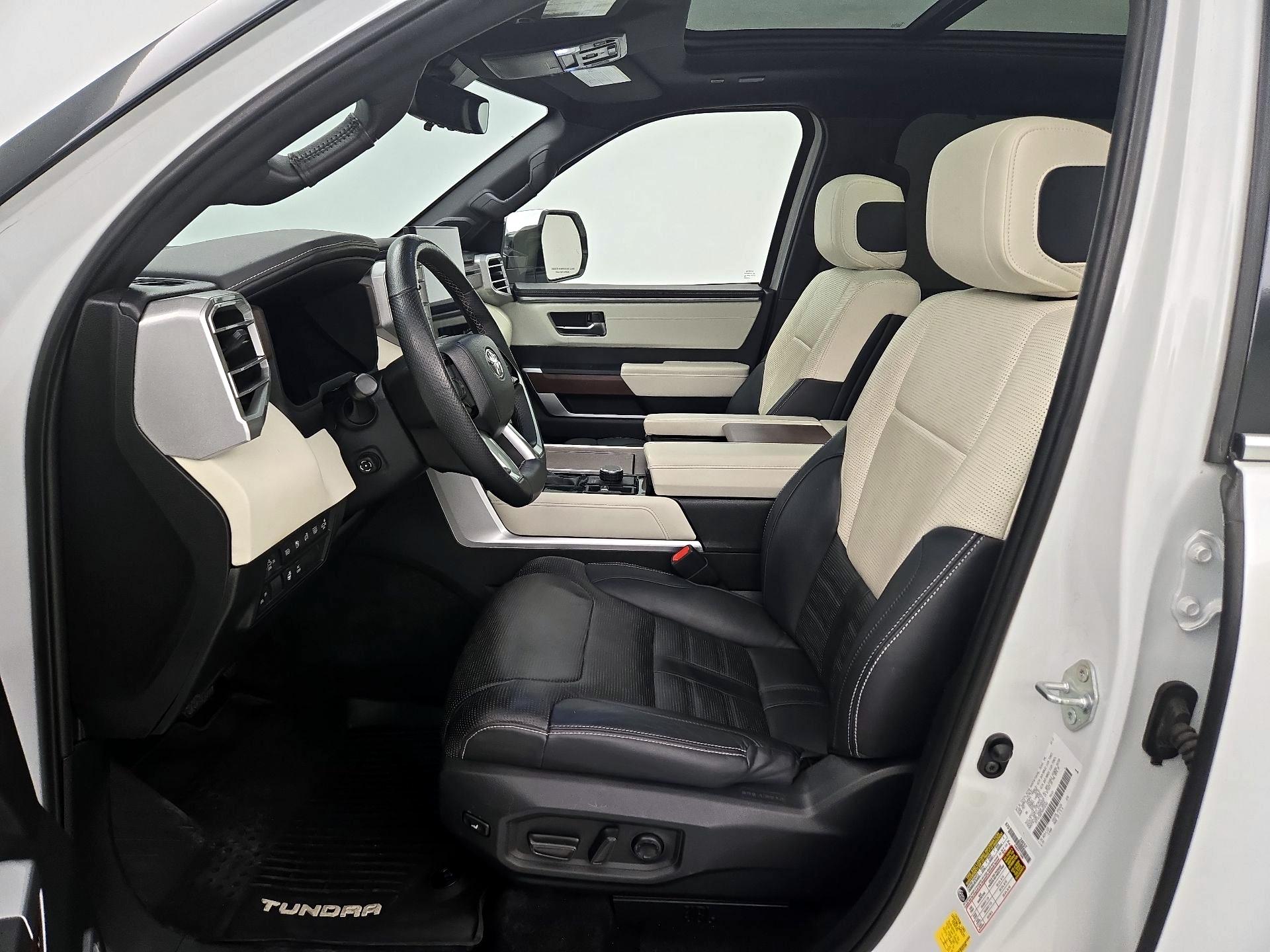 Thumbnail: 2022 Toyota Tundra - 11