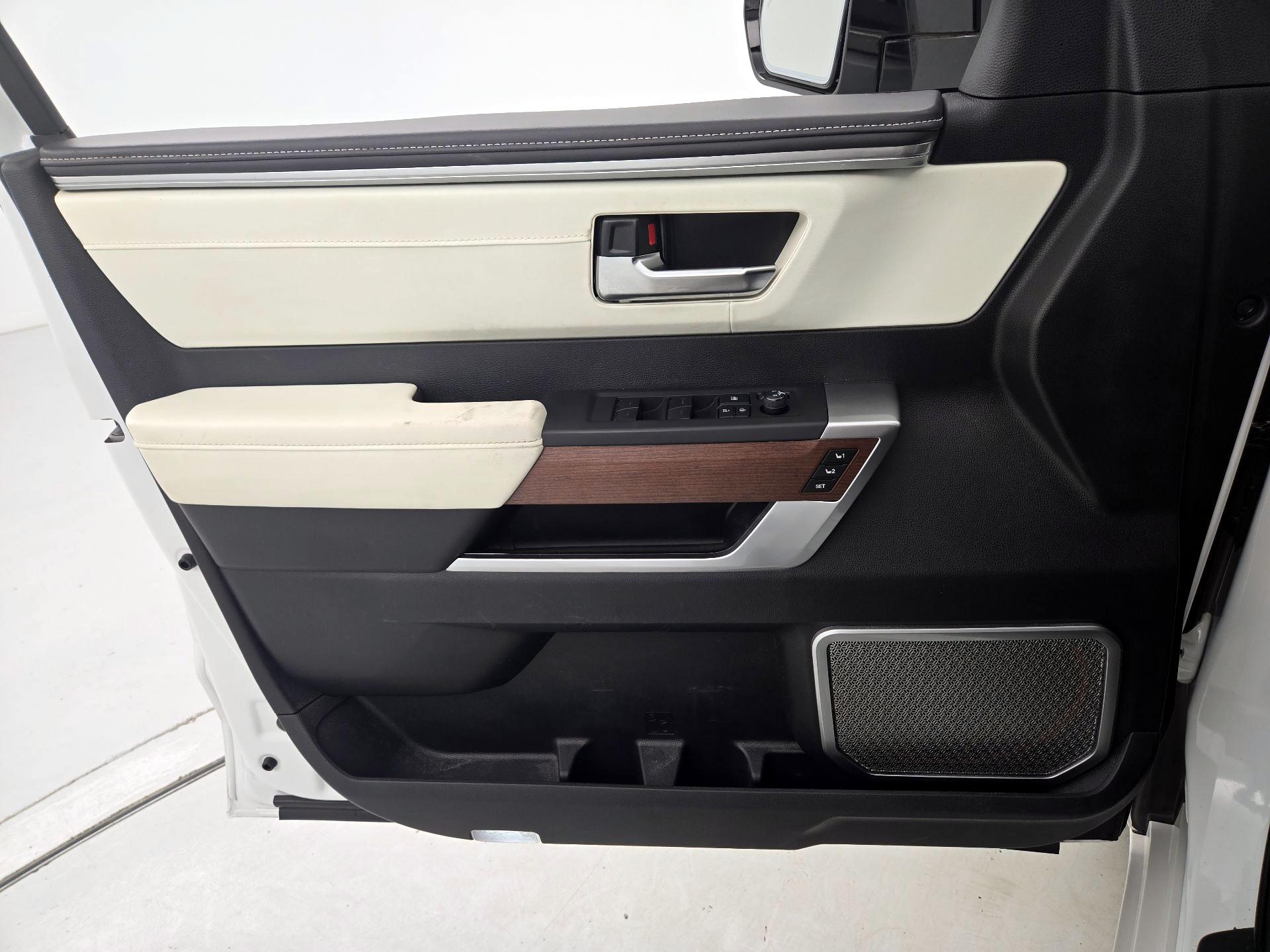 Thumbnail: 2022 Toyota Tundra - 12