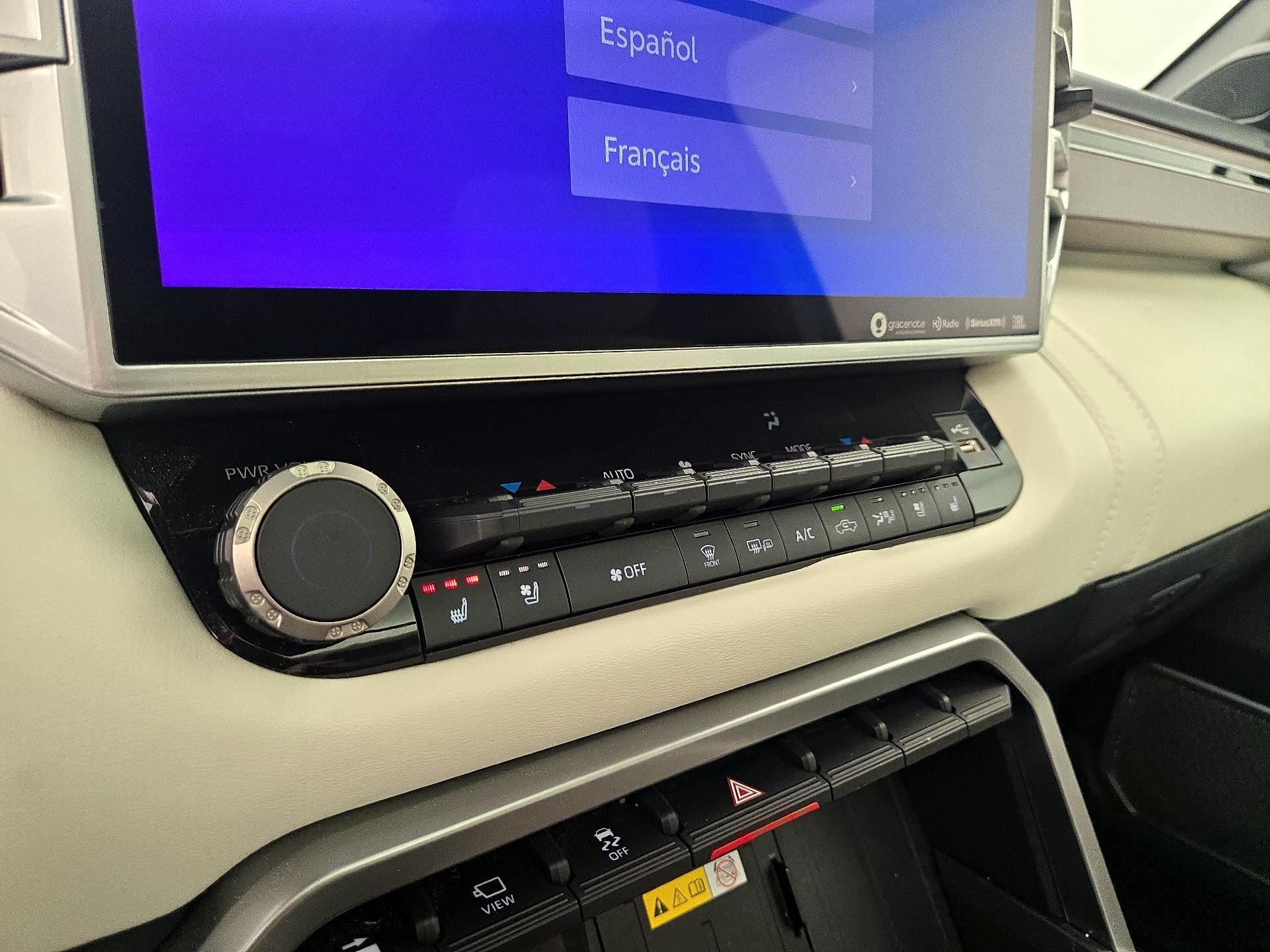 Thumbnail: 2022 Toyota Tundra - 17