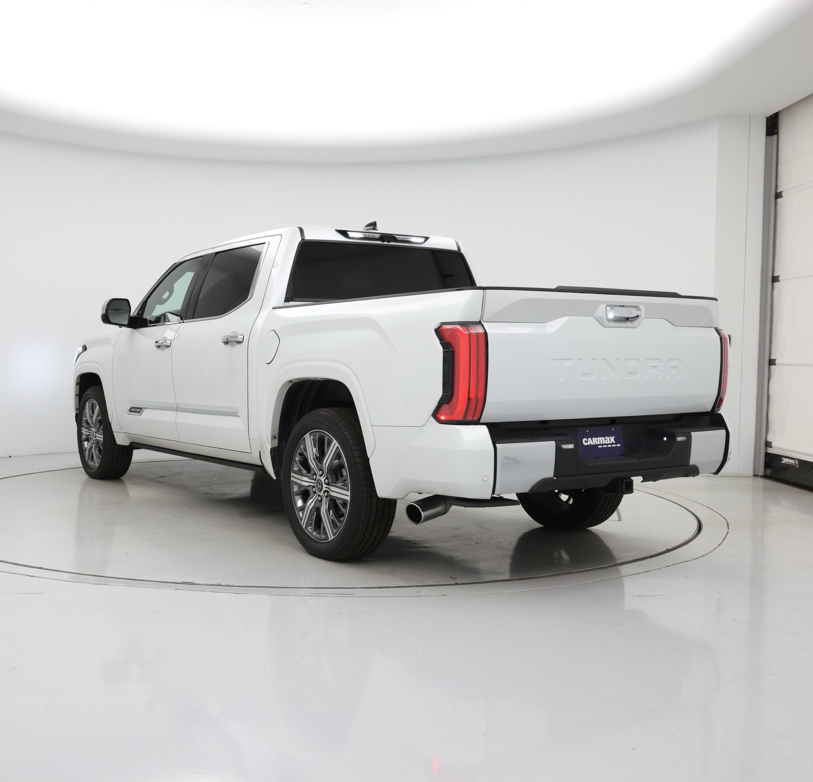 Thumbnail: 2022 Toyota Tundra - 2