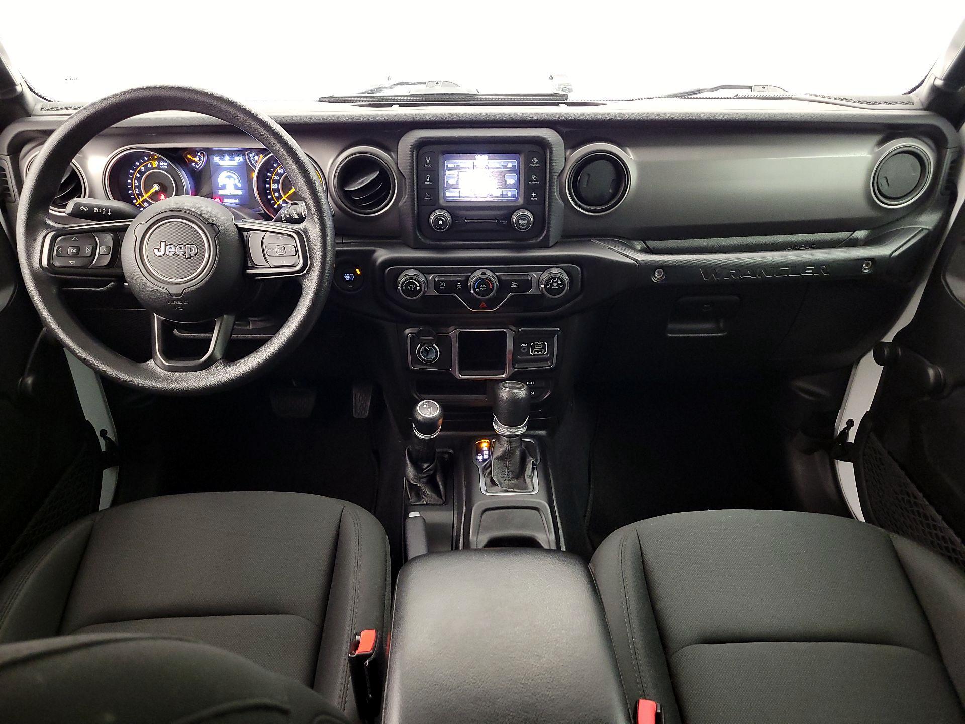 Thumbnail: 2021 Jeep Wrangler - 9