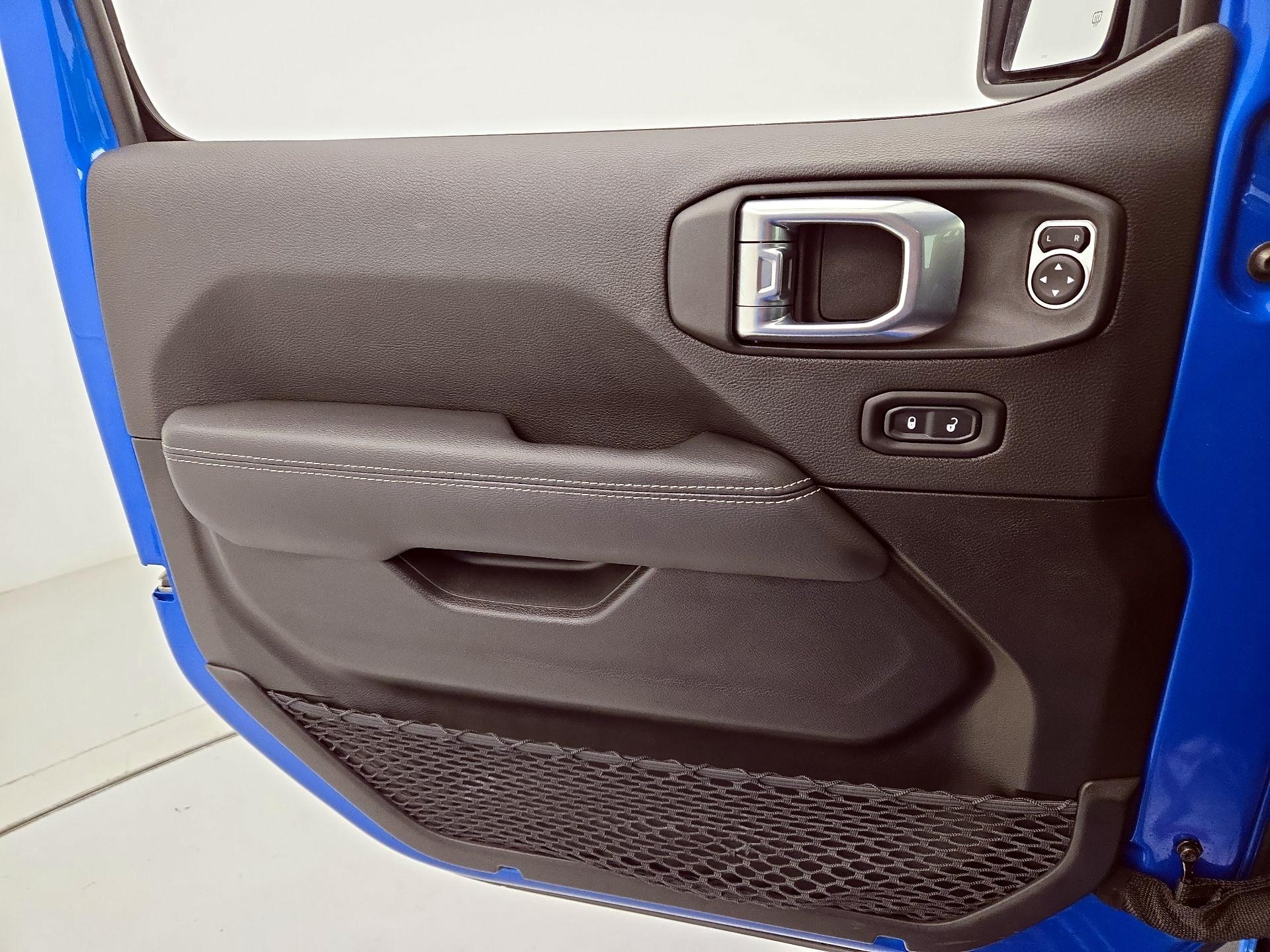 Thumbnail: 2023 Jeep Wrangler - 12