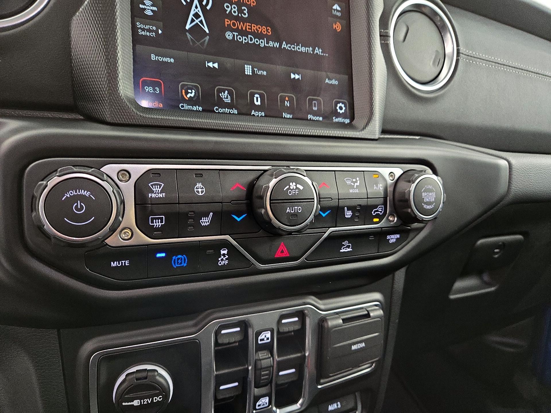 Thumbnail: 2023 Jeep Wrangler - 17