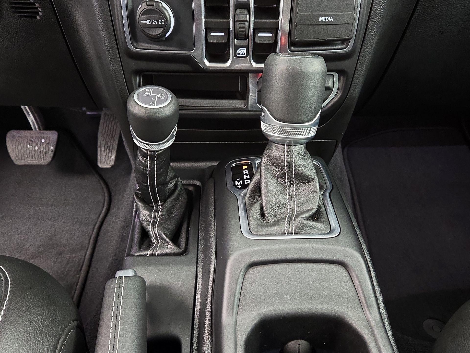 Thumbnail: 2023 Jeep Wrangler - 18