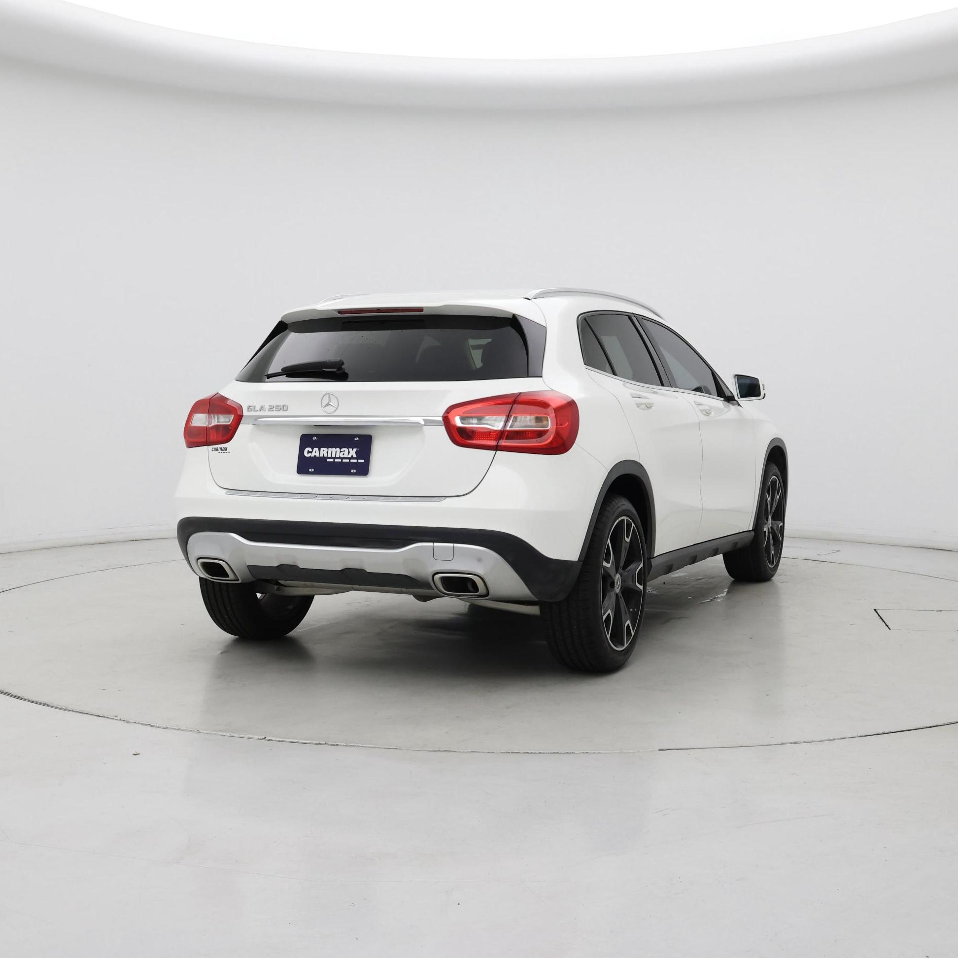 Thumbnail: 2020 Mercedes-Benz GLA - 8