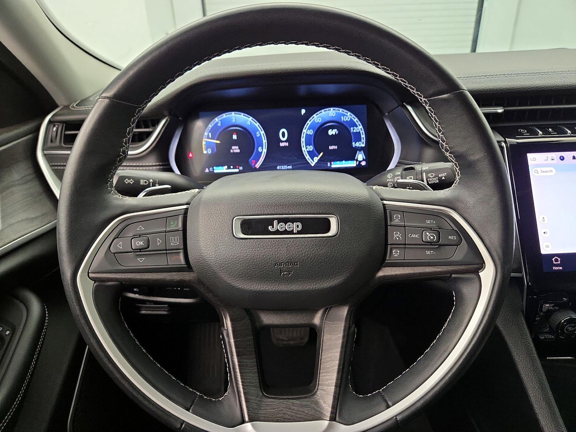 Thumbnail: 2022 Jeep Grand Cherokee - 10