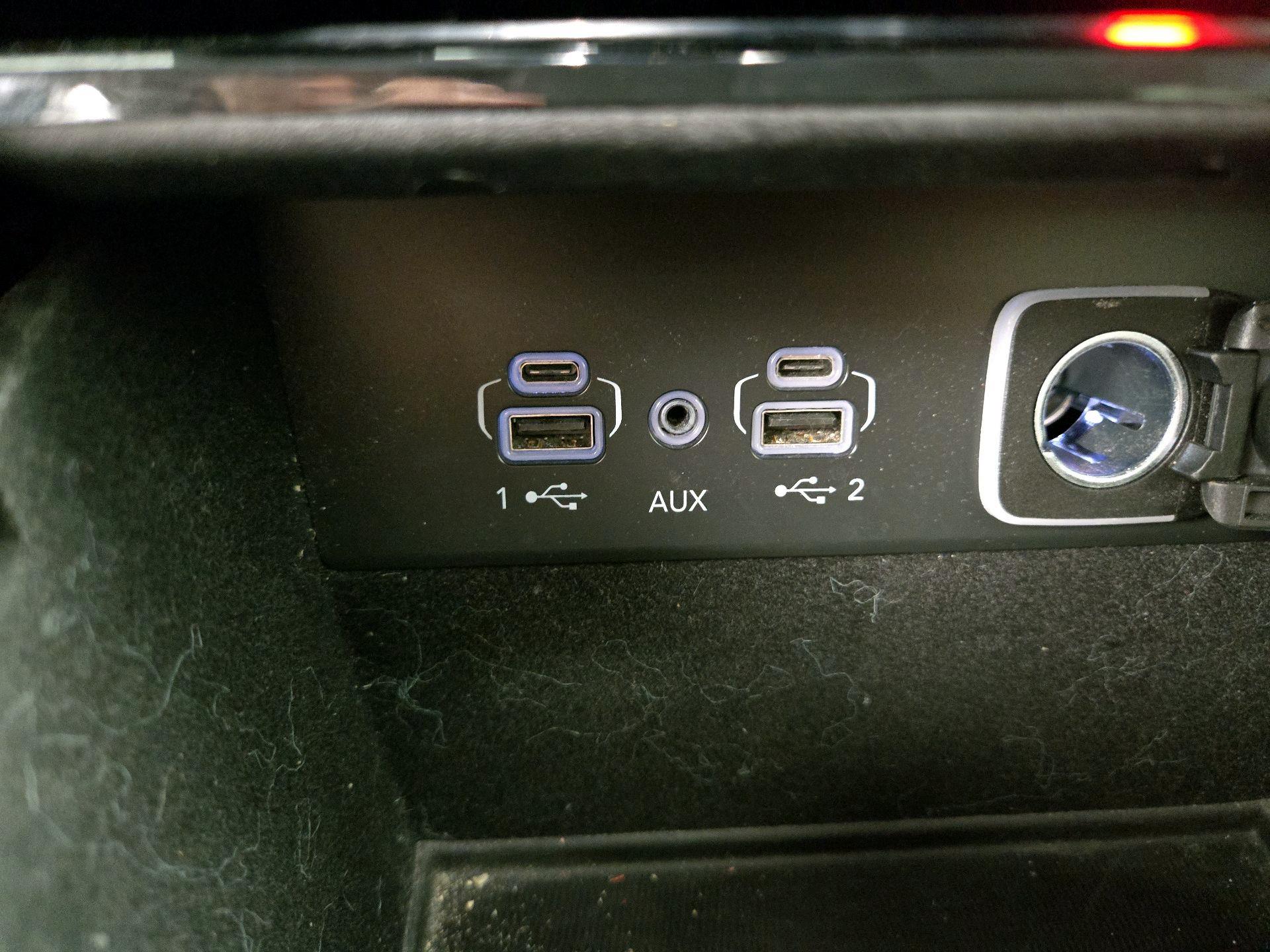 Thumbnail: 2022 Jeep Grand Cherokee - 19