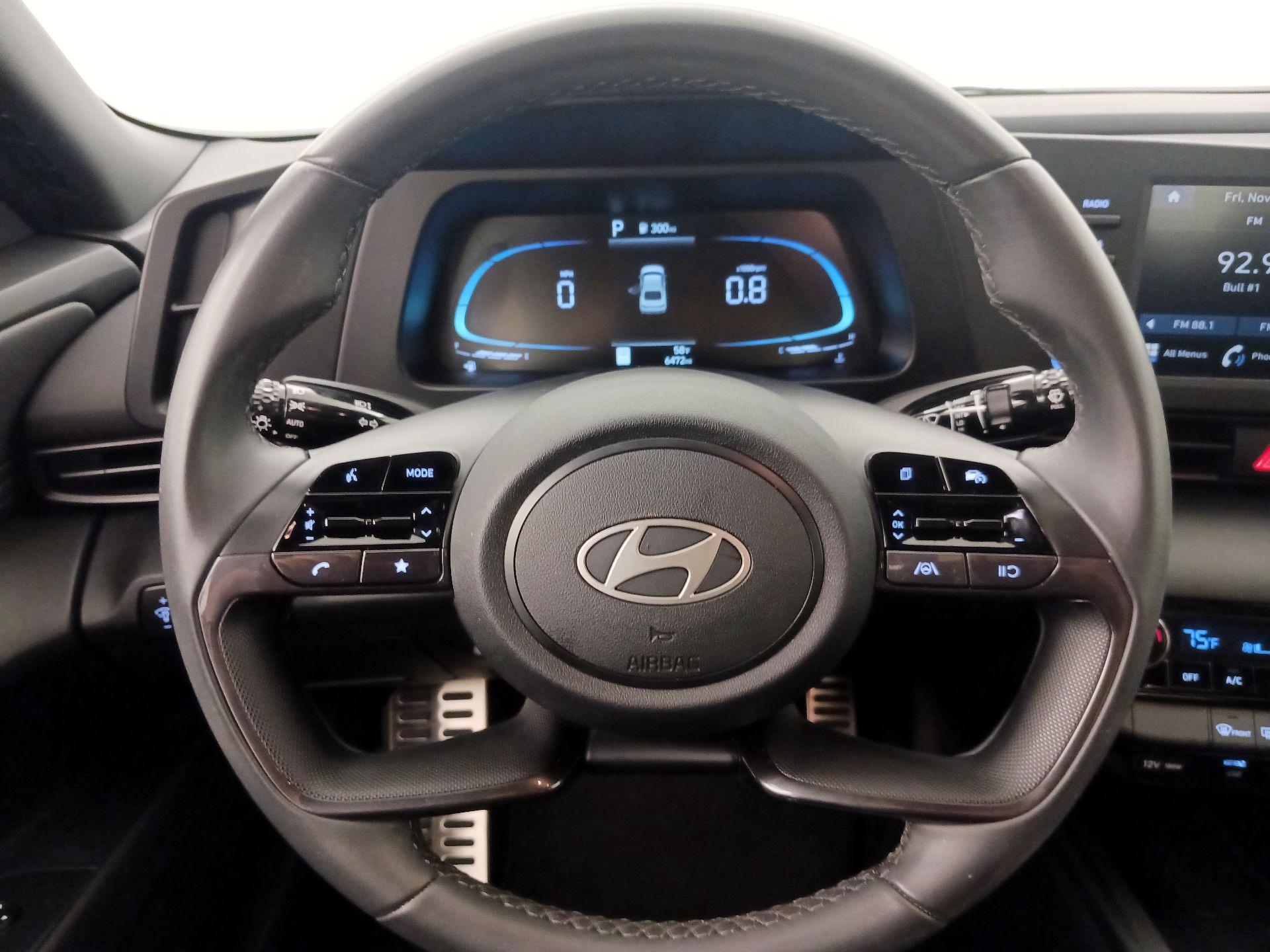 Thumbnail: 2025 Hyundai Elantra - 10