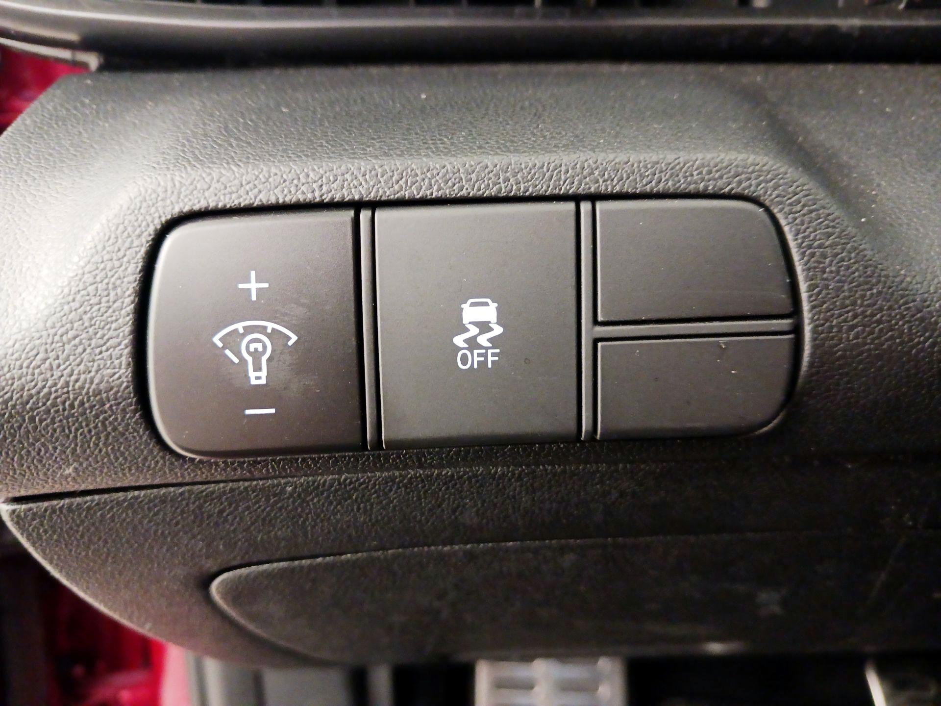 Thumbnail: 2025 Hyundai Elantra - 13