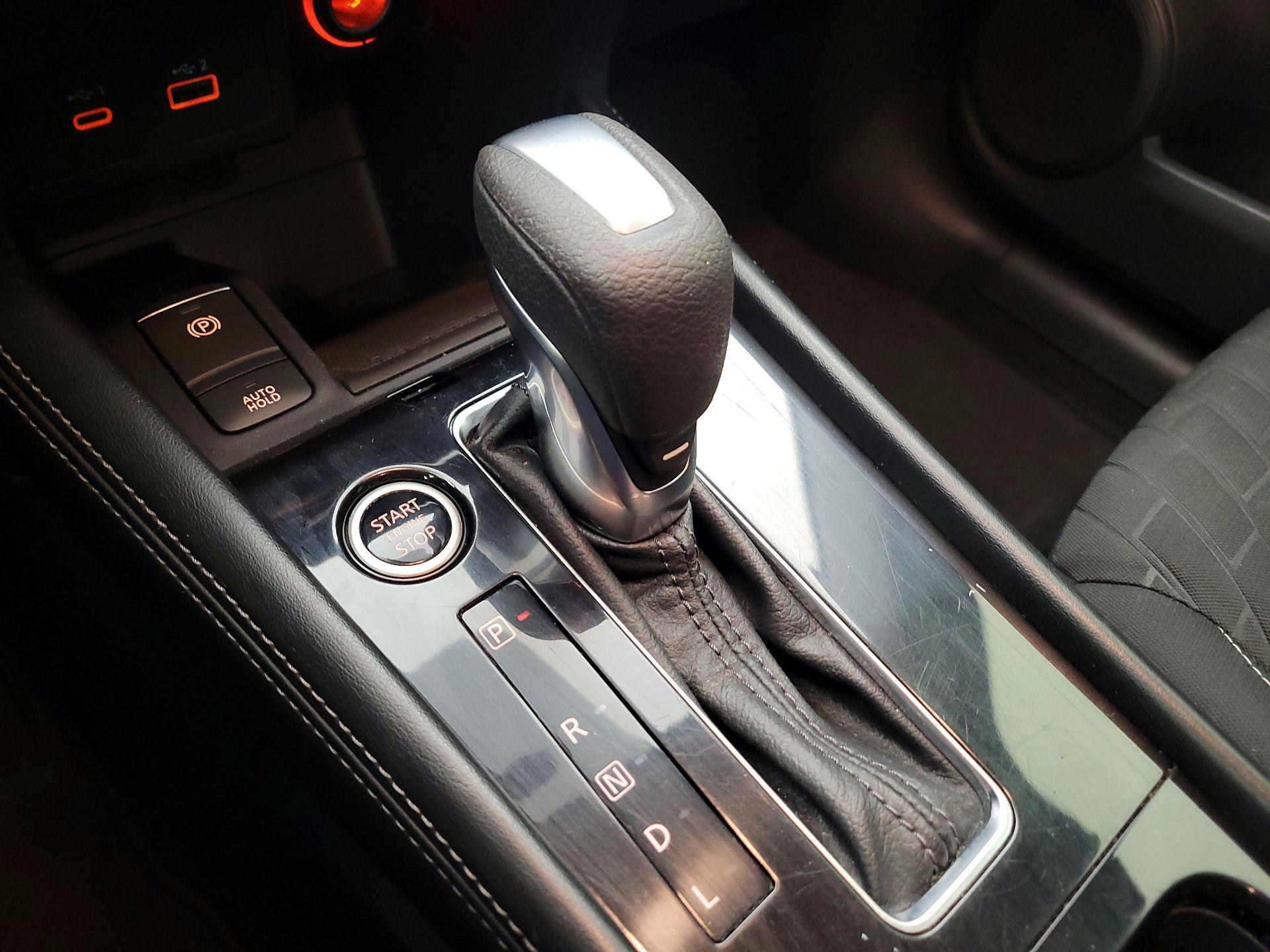 Thumbnail: 2021 Nissan Kicks - 17