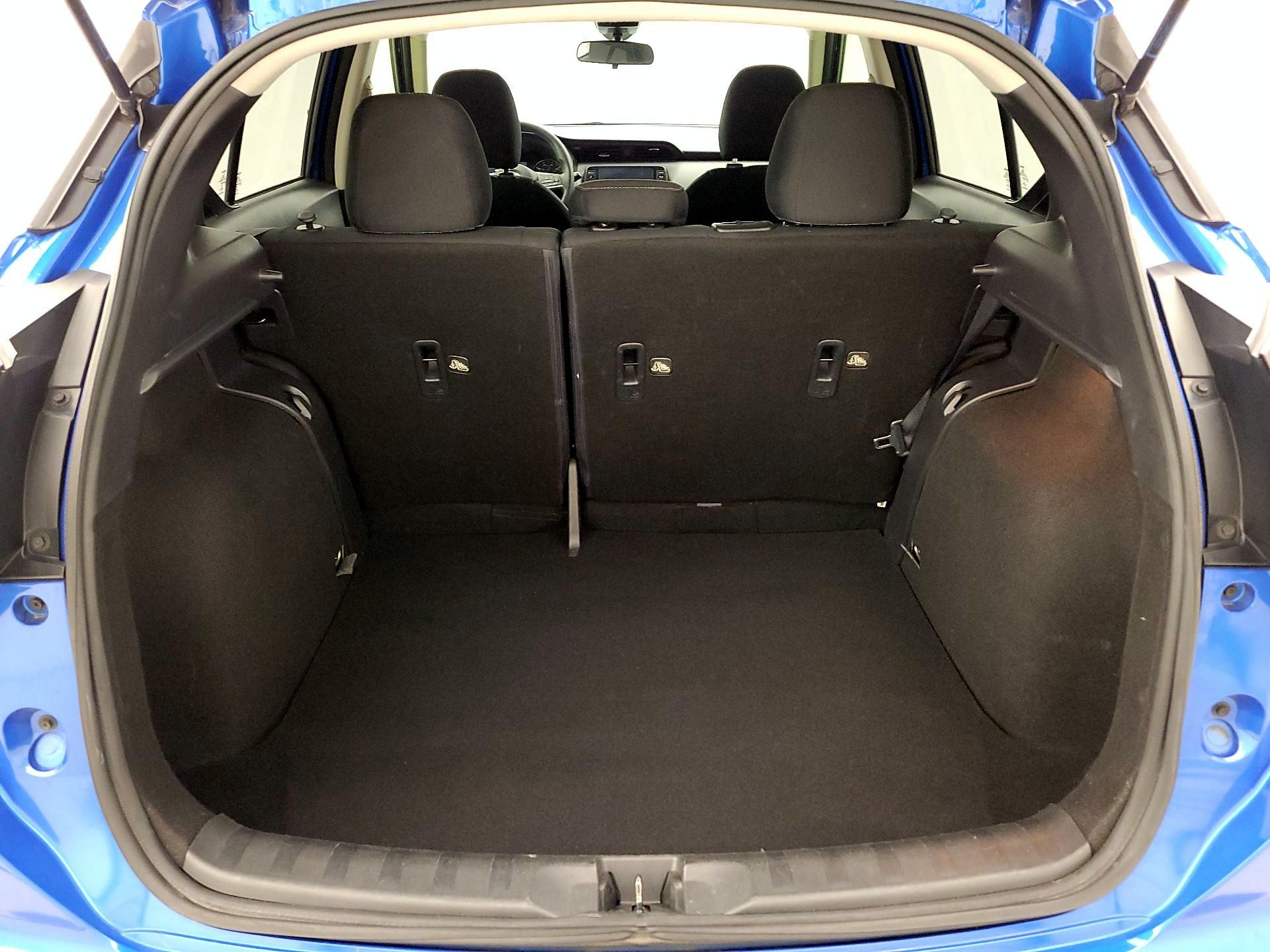 Thumbnail: 2021 Nissan Kicks - 20