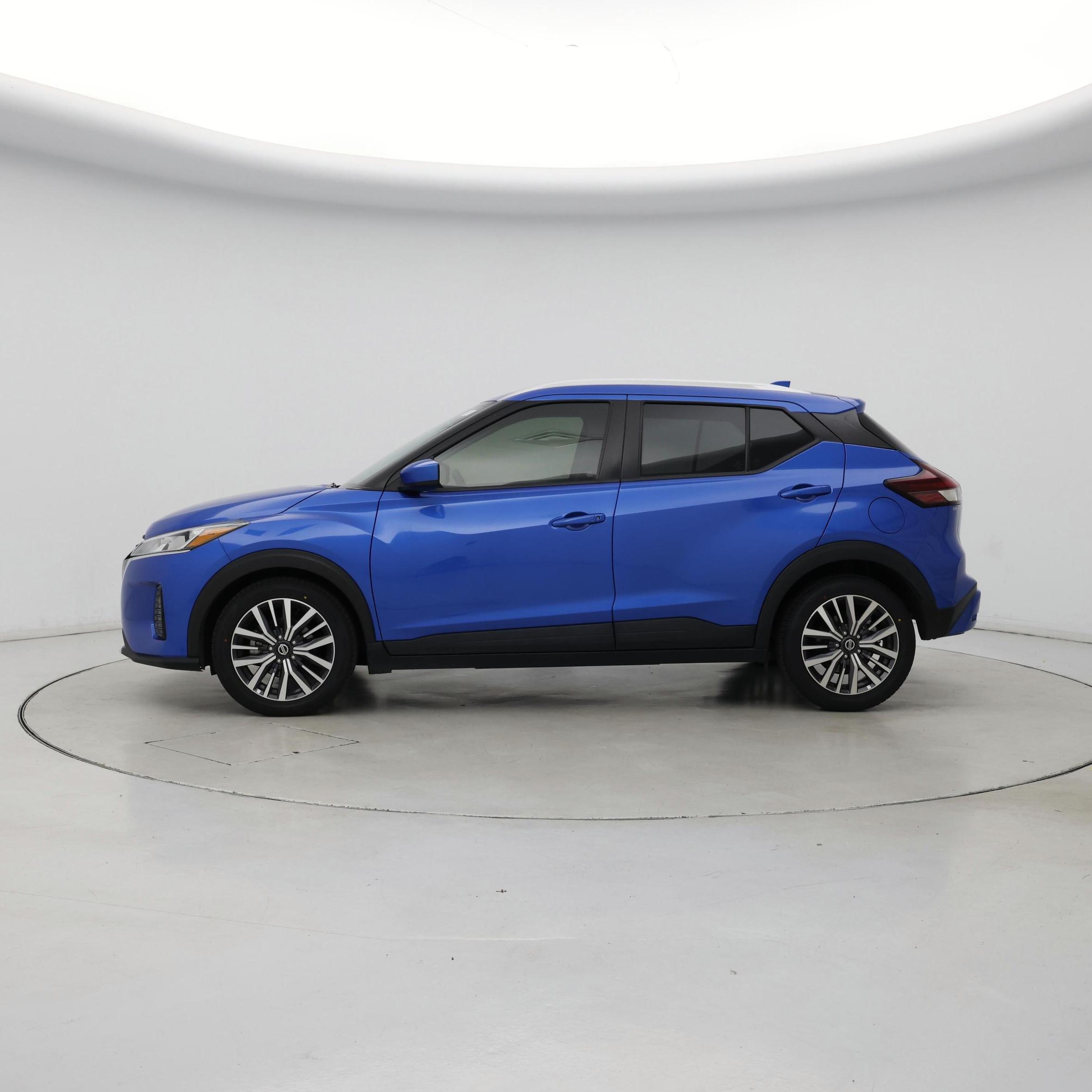 Thumbnail: 2021 Nissan Kicks - 3