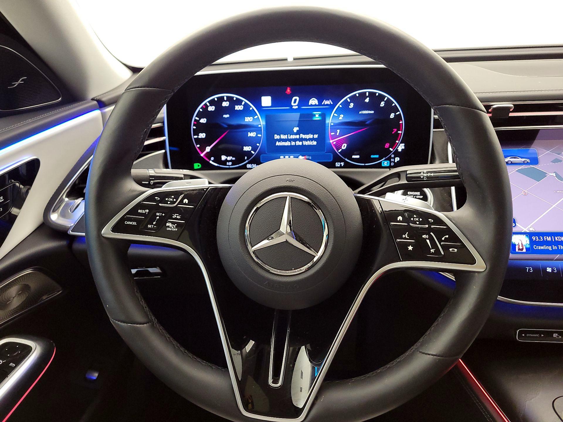 Thumbnail: 2024 Mercedes-Benz E-Class - 10