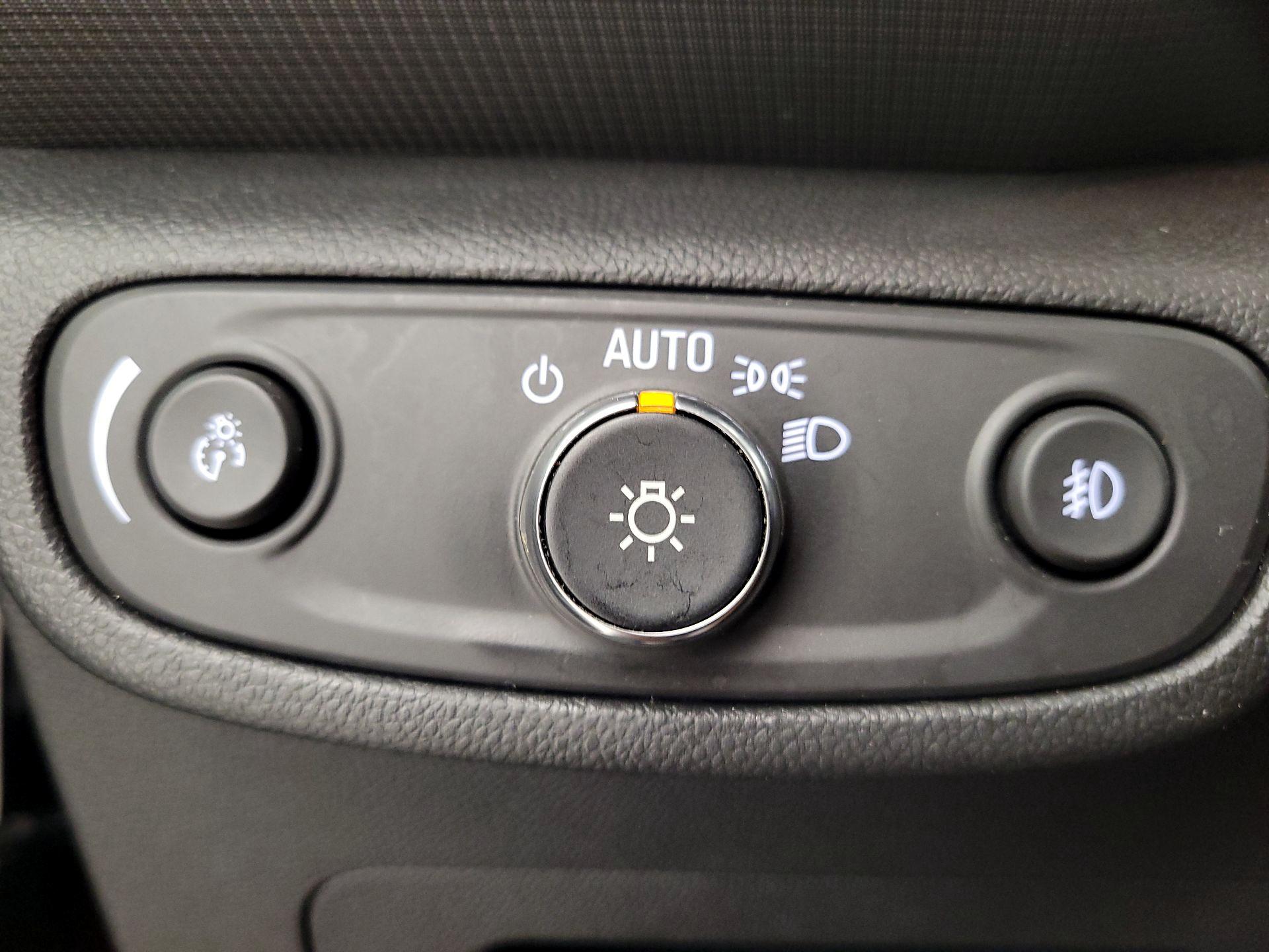 Thumbnail: 2022 Chevrolet TrailBlazer - 13