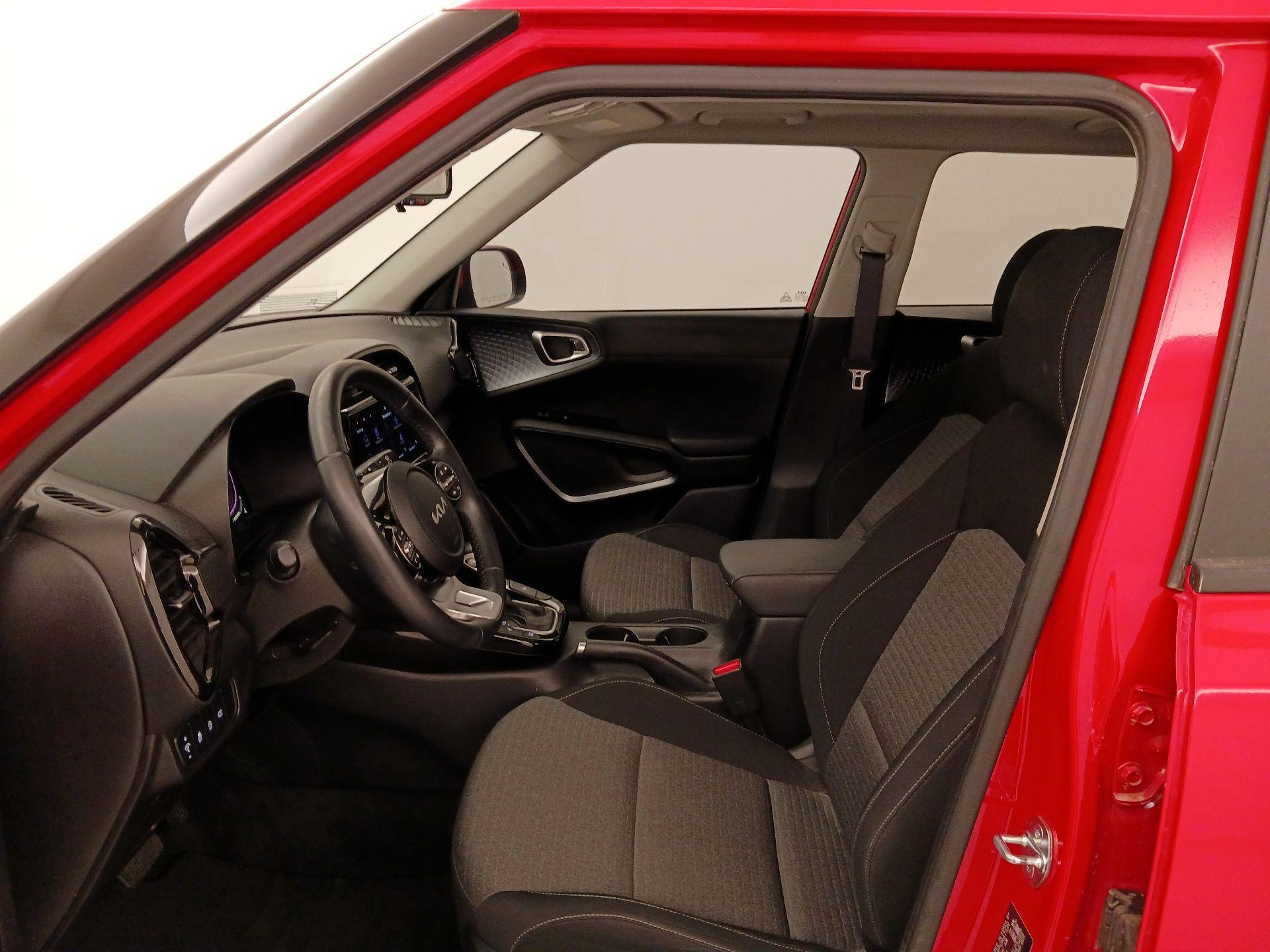 Thumbnail: 2023 Kia Soul - 11