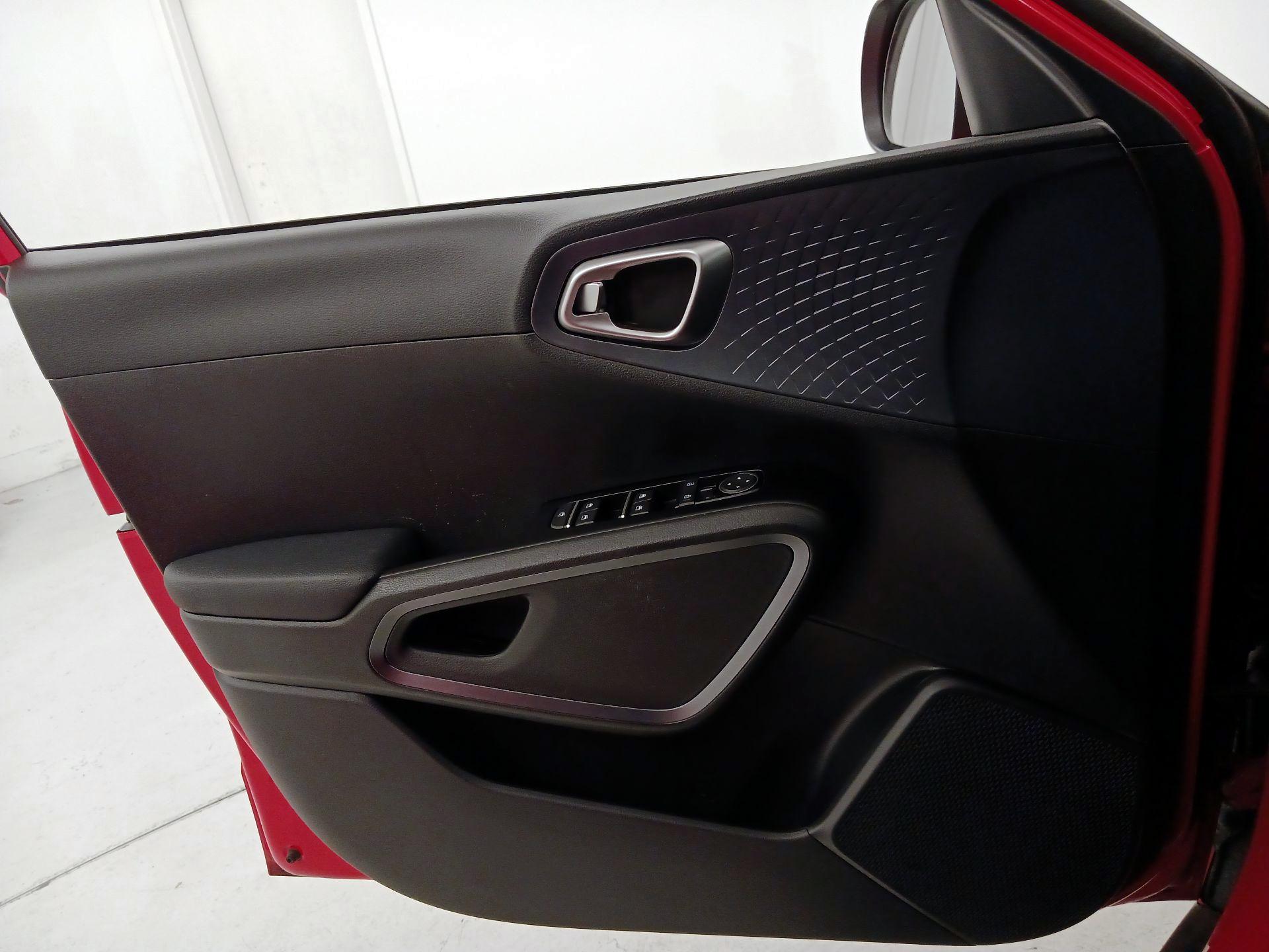 Thumbnail: 2023 Kia Soul - 12