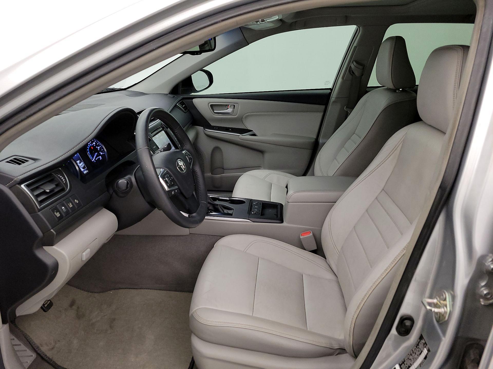 Thumbnail: 2017 Toyota Camry - 11