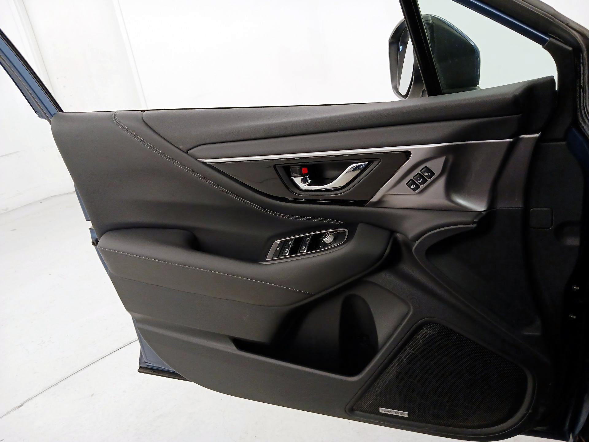 Thumbnail: 2020 Subaru Outback - 12