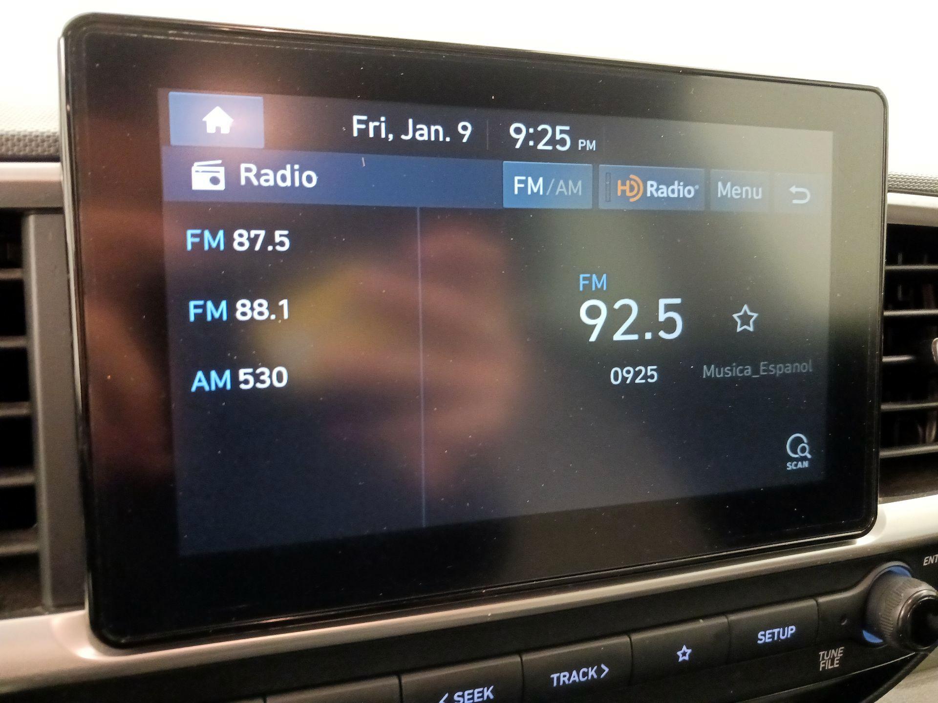 Thumbnail: 2021 Hyundai Venue - 15