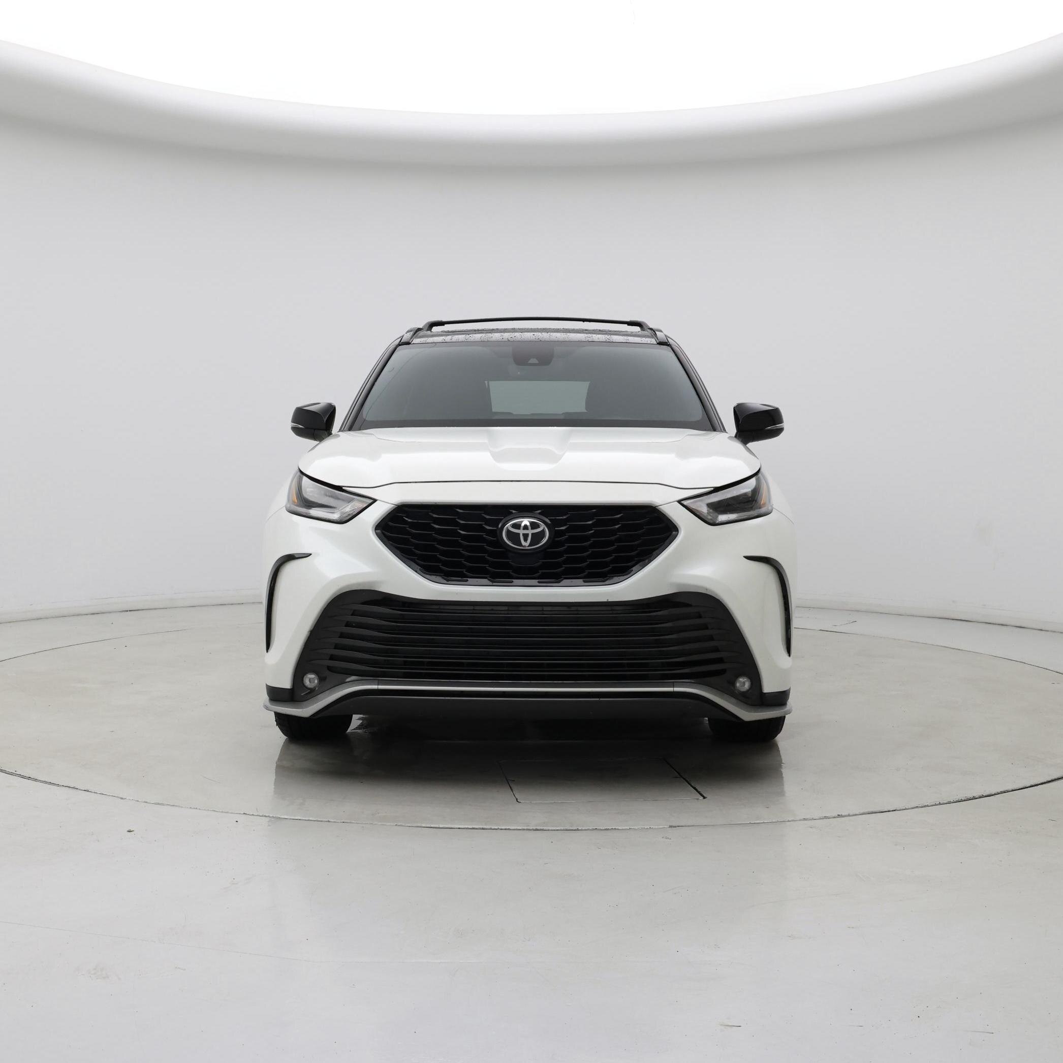 Thumbnail: 2021 Toyota Highlander - 5