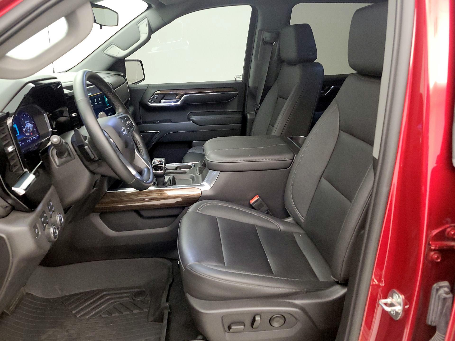 Thumbnail: 2024 Chevrolet Silverado 1500 - 11