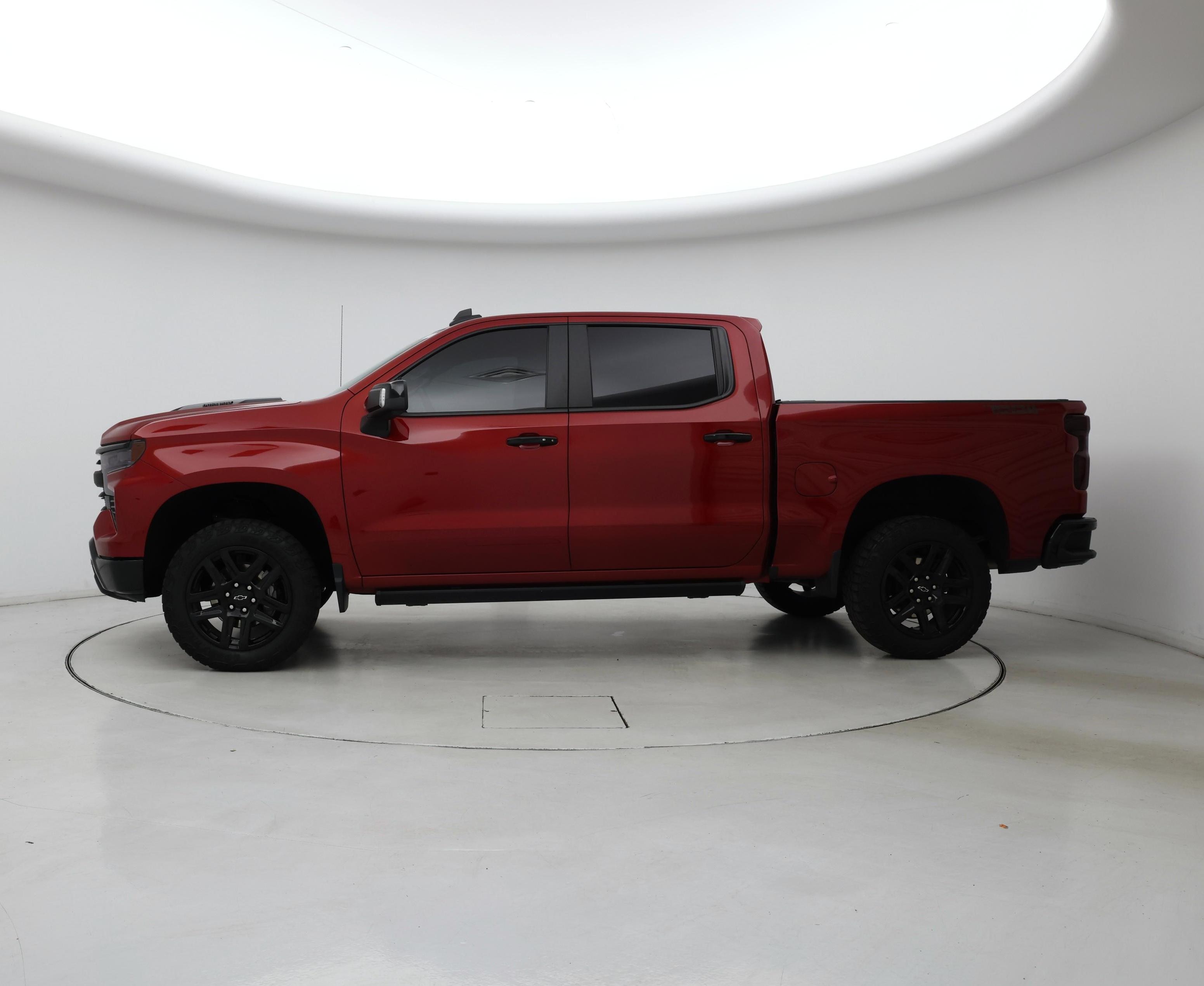 Thumbnail: 2024 Chevrolet Silverado 1500 - 3