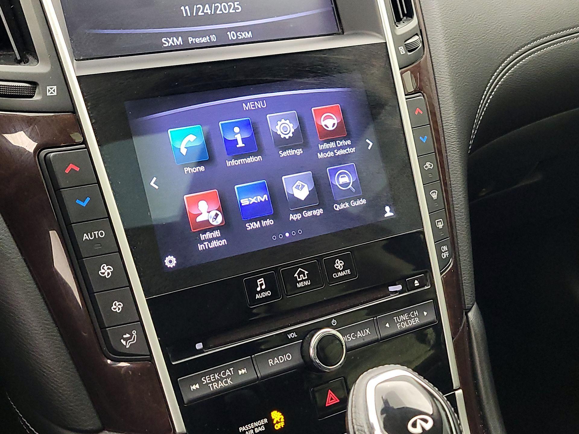 Thumbnail: 2018 INFINITI Q50 - 16