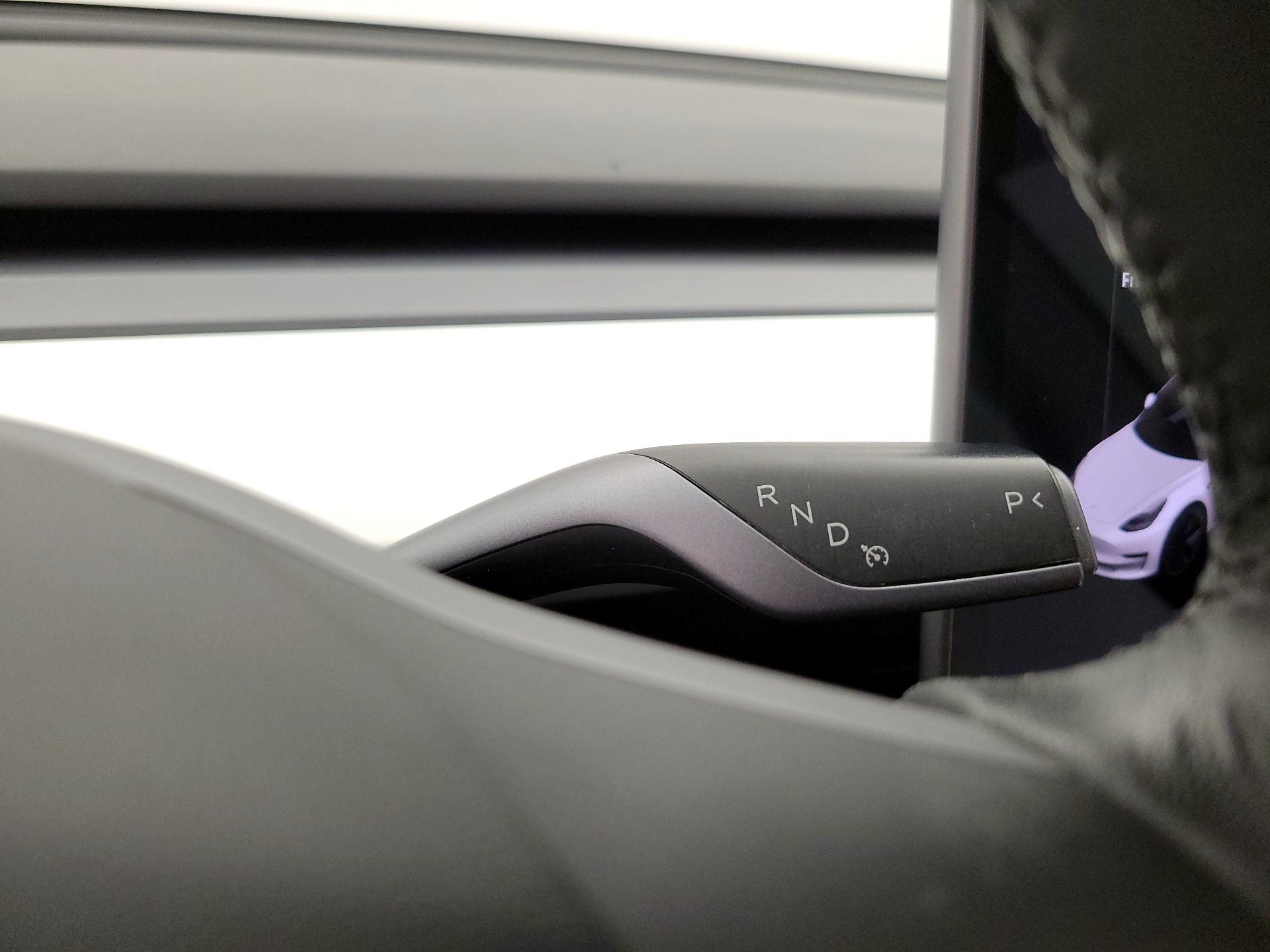 Thumbnail: 2019 Tesla Model 3 - 17