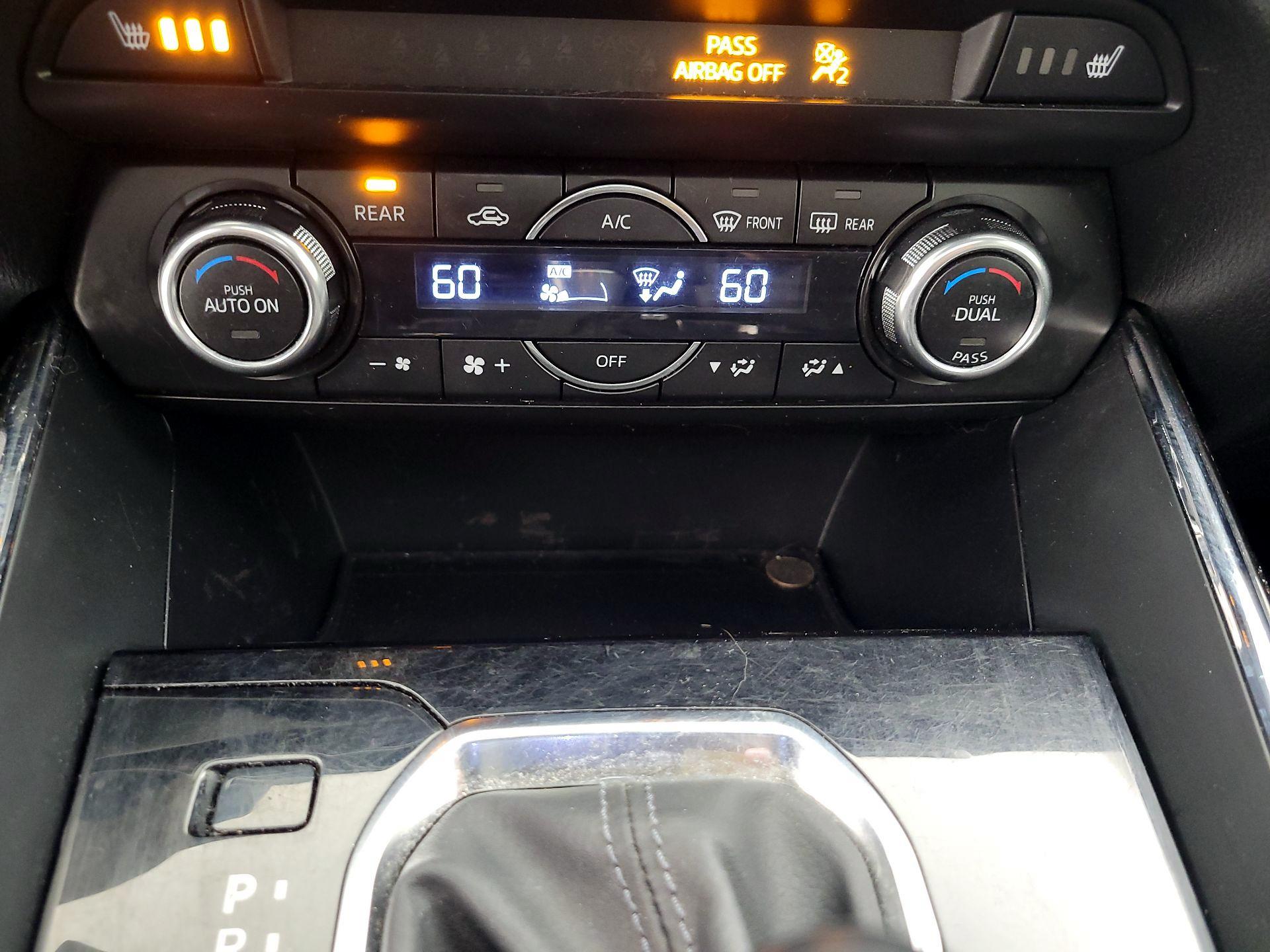 Thumbnail: 2016 Mazda CX-9 - 17