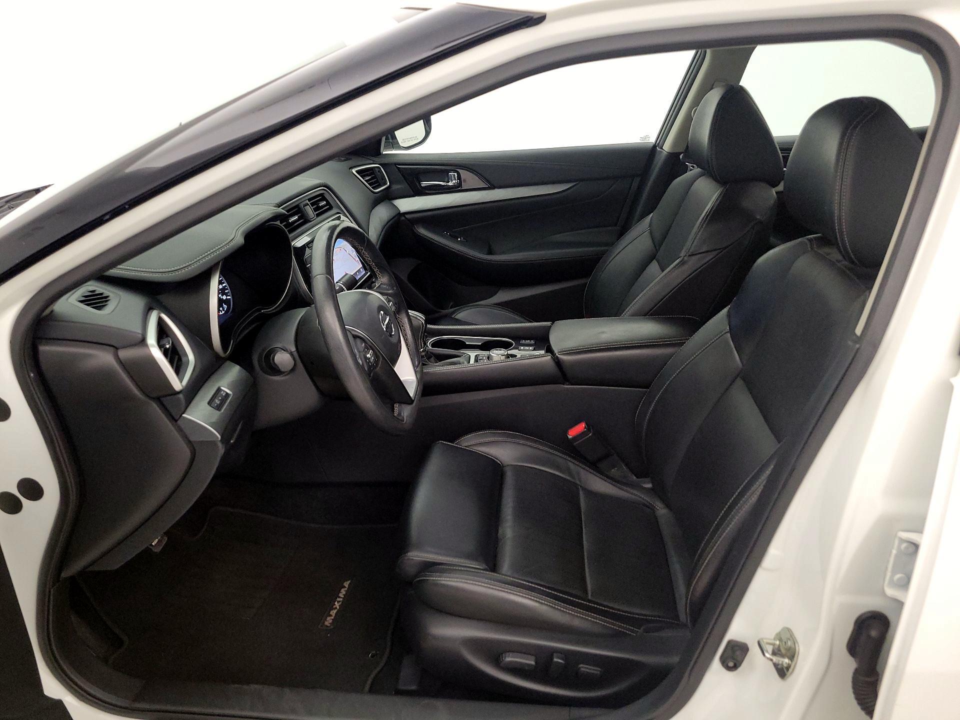 Thumbnail: 2017 Nissan Maxima - 11