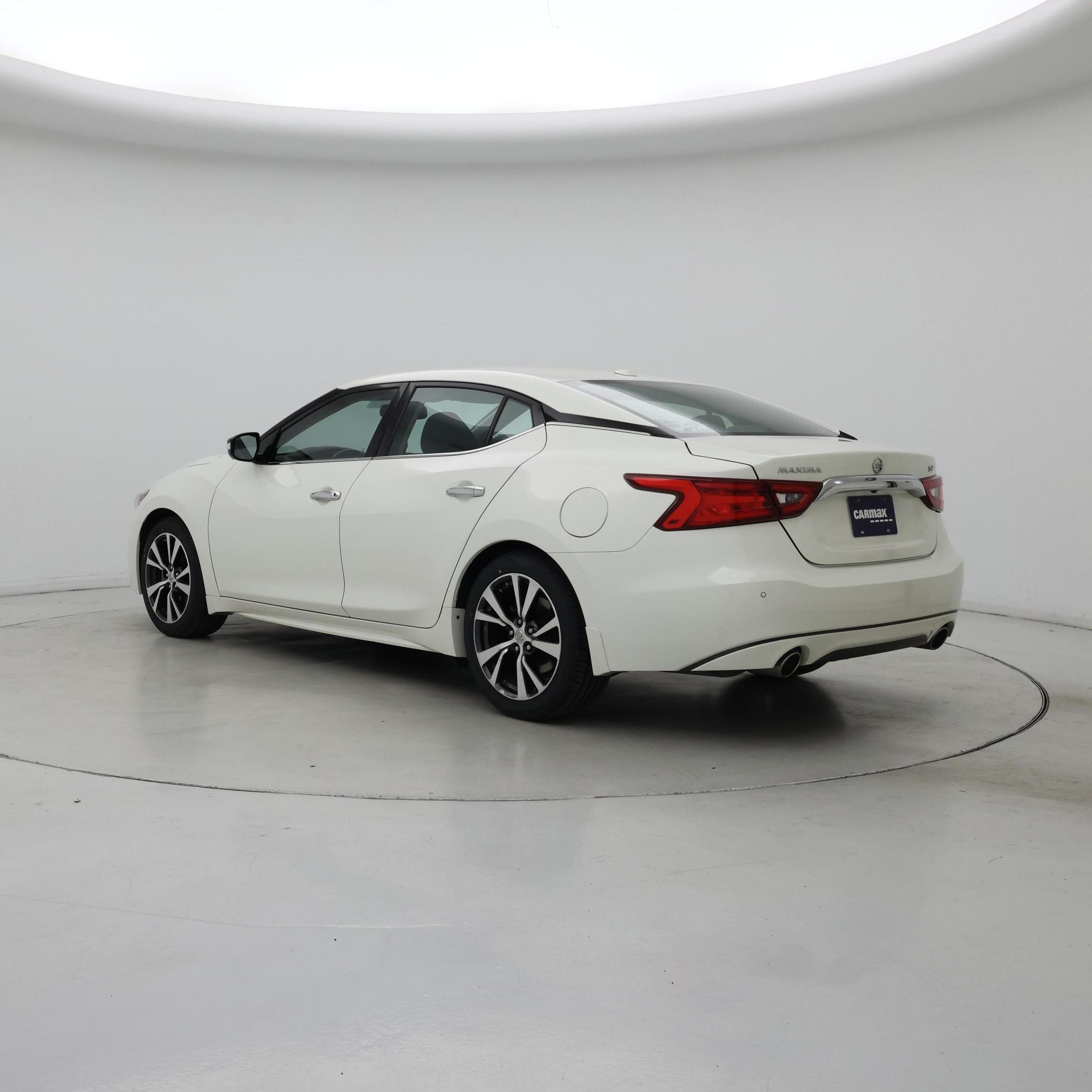 Thumbnail: 2017 Nissan Maxima - 2