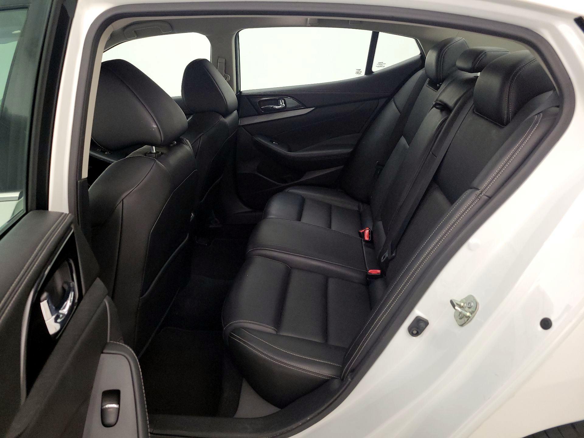 Thumbnail: 2017 Nissan Maxima - 20