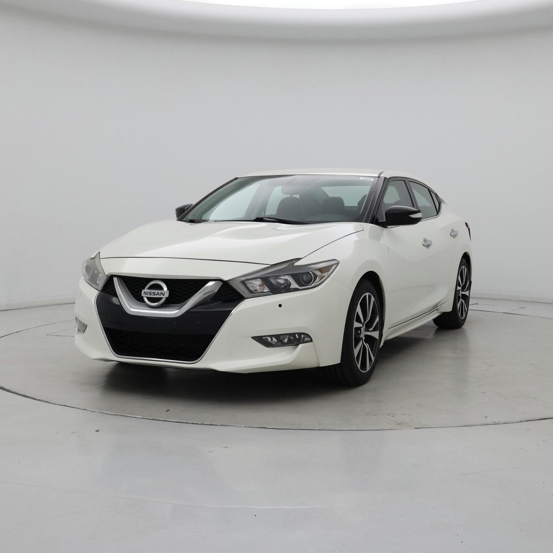 Thumbnail: 2017 Nissan Maxima - 4