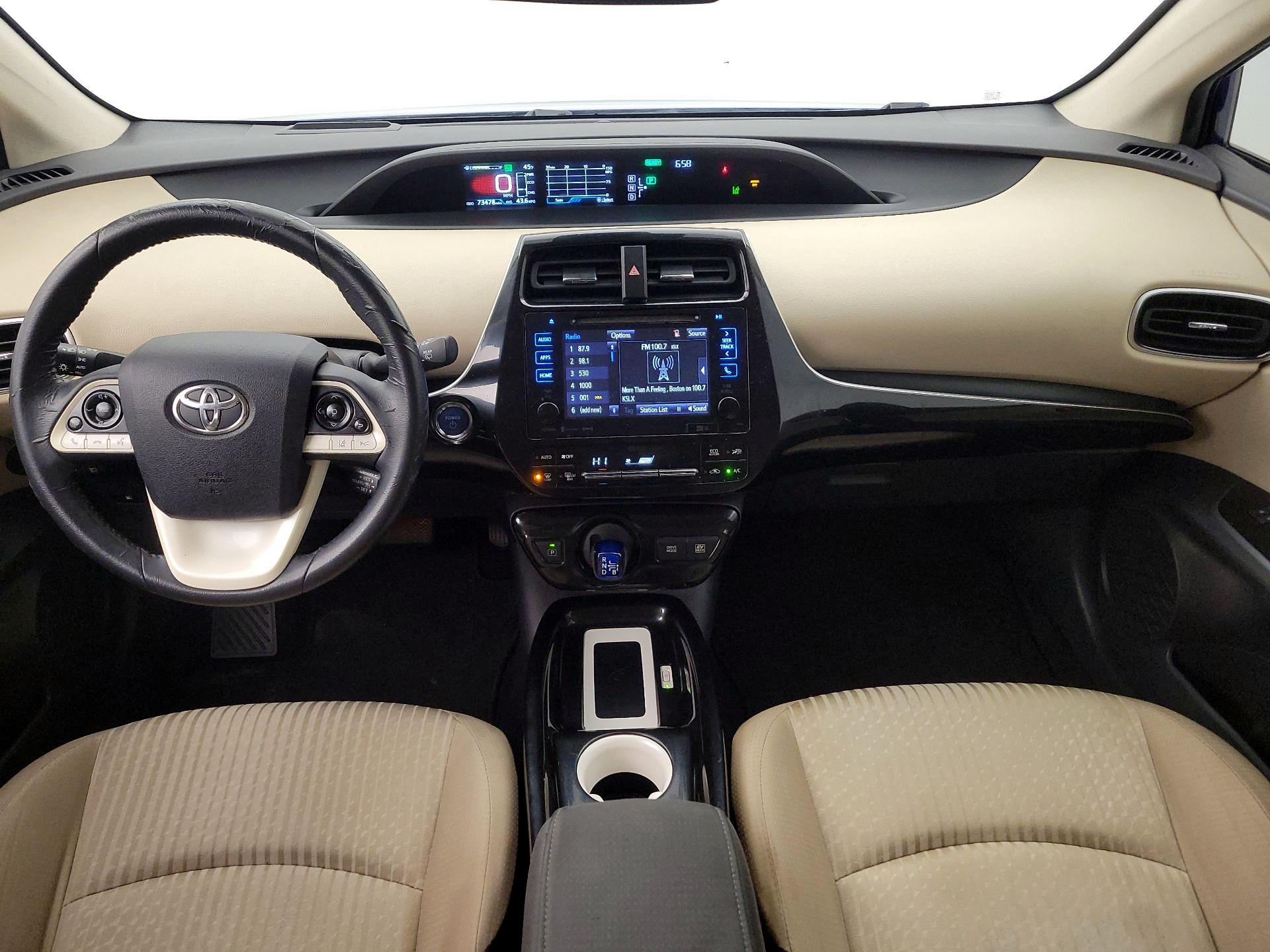 Thumbnail: 2016 Toyota Prius - 9