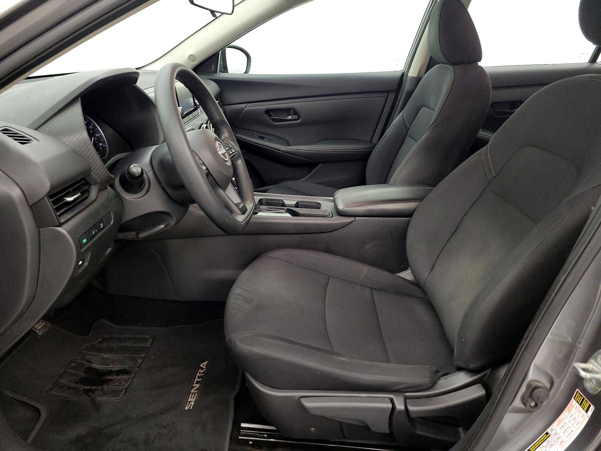 Thumbnail: 2024 Nissan Sentra - 11